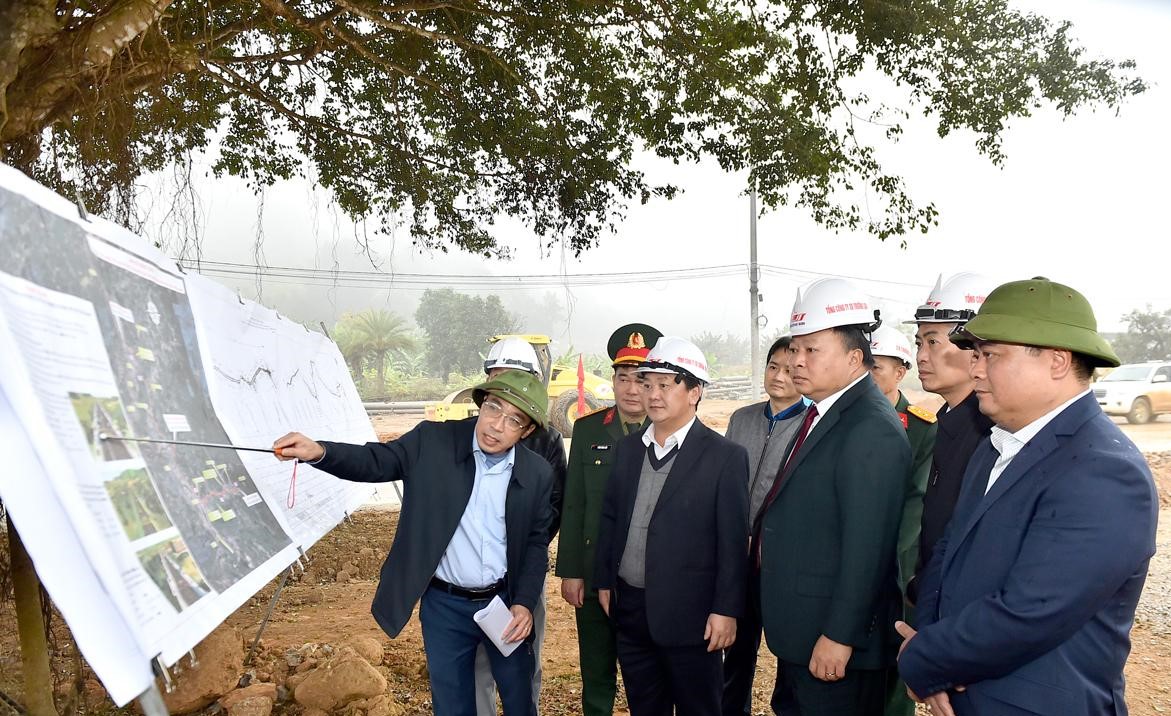 Tuy&ecirc;n Quang: Tăng tốc thi c&ocirc;ng đường c&aacute;ch mạng T&acirc;n Tr&agrave;o - Trung Y&ecirc;n, ho&agrave;n th&agrave;nh trước 19/5- Ảnh 8.