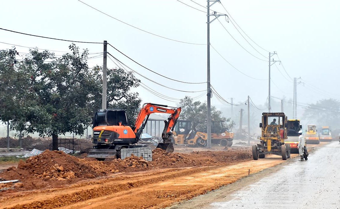 Tuy&ecirc;n Quang: Tăng tốc thi c&ocirc;ng đường c&aacute;ch mạng T&acirc;n Tr&agrave;o - Trung Y&ecirc;n, ho&agrave;n th&agrave;nh trước 19/5- Ảnh 9.