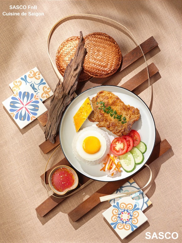 Thời gian chờ bay h&oacute;a "Trạm dừng cảm x&uacute;c" của những lữ kh&aacute;ch- Ảnh 2.