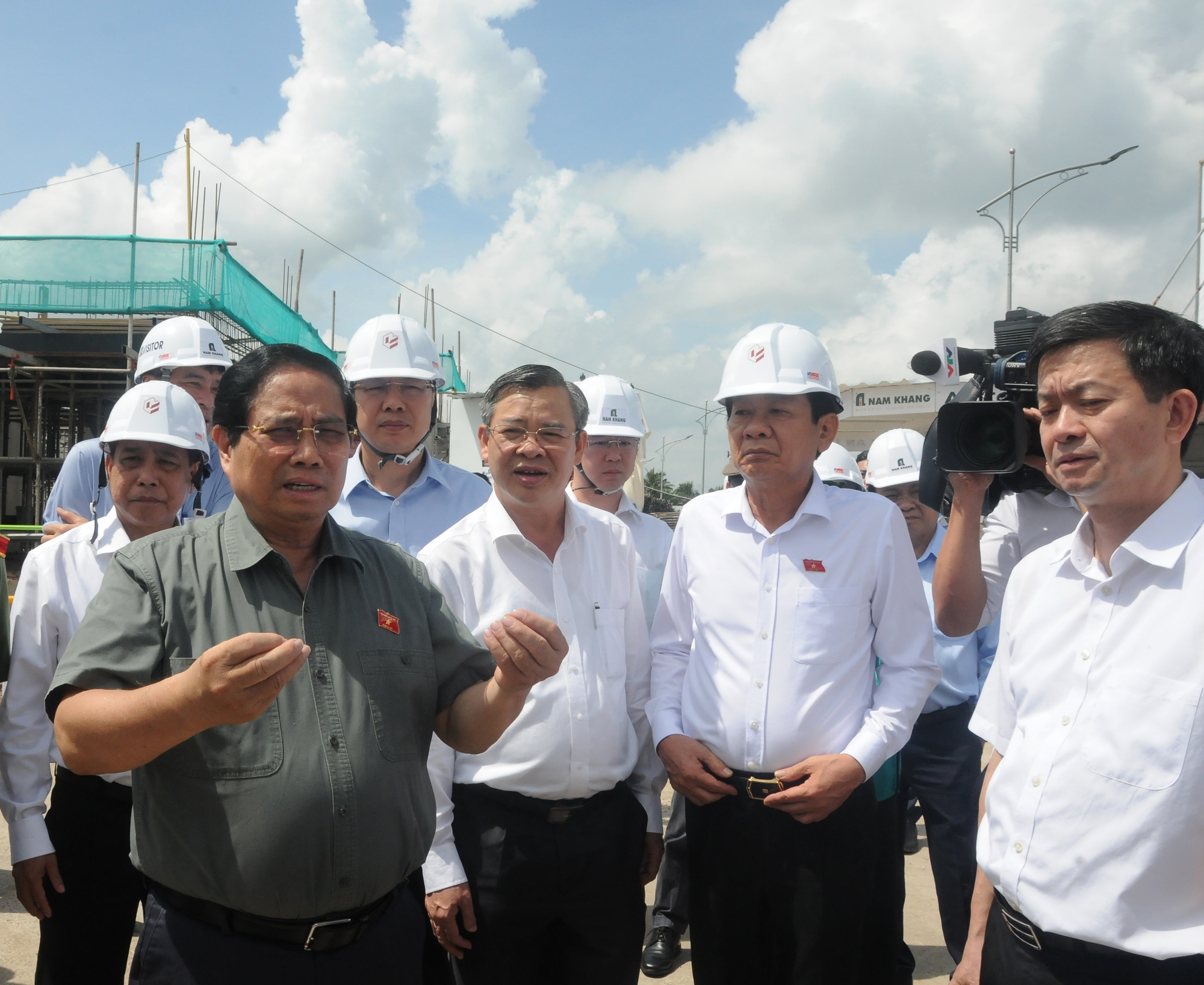 Bí thư Cần Thơ ra "tối hậu thư" đối với các dự án NOXH chậm triển khai- Ảnh 1. Bí thư Cần Thơ ra "tối hậu thư" đối với các dự án NOXH chậm triển khai- Ảnh 1.