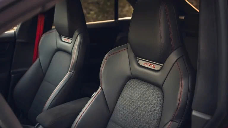 SUV điện Porsche đạt tốc độ 100km/h chỉ trong 3,6 giây- Ảnh 7.