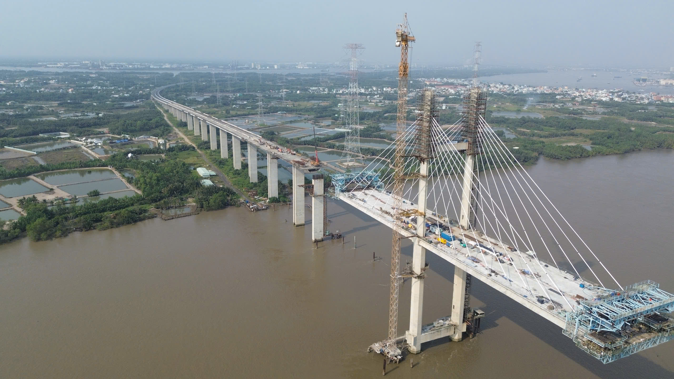 100 c&ocirc;ng nh&acirc;n, kỹ sư trắng đ&ecirc;m đổ b&ecirc; t&ocirc;ng cầu Phước Kh&aacute;nh nối Đồng Nai - TP.HCM- Ảnh 3.