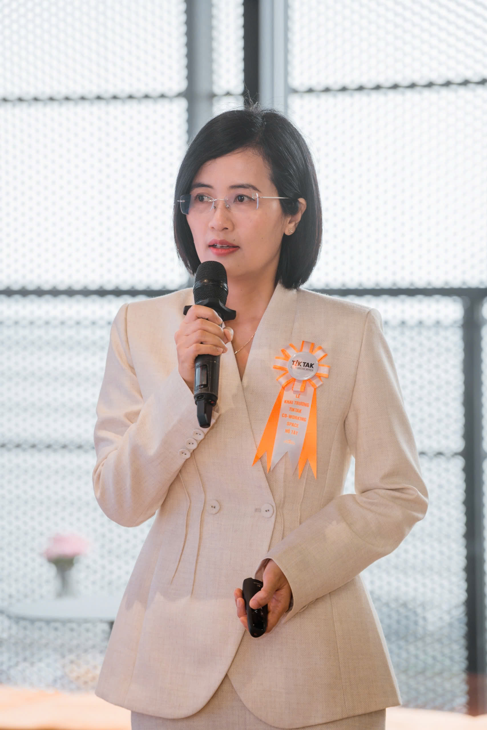 Thị trường văn phòng chia sẻ Co-cowoking cạnh tranh khốc liệt, thanh lọc đường dài- Ảnh 1. Thị trường văn phòng chia sẻ Co-cowoking cạnh tranh khốc liệt, thanh lọc đường dài- Ảnh 1.