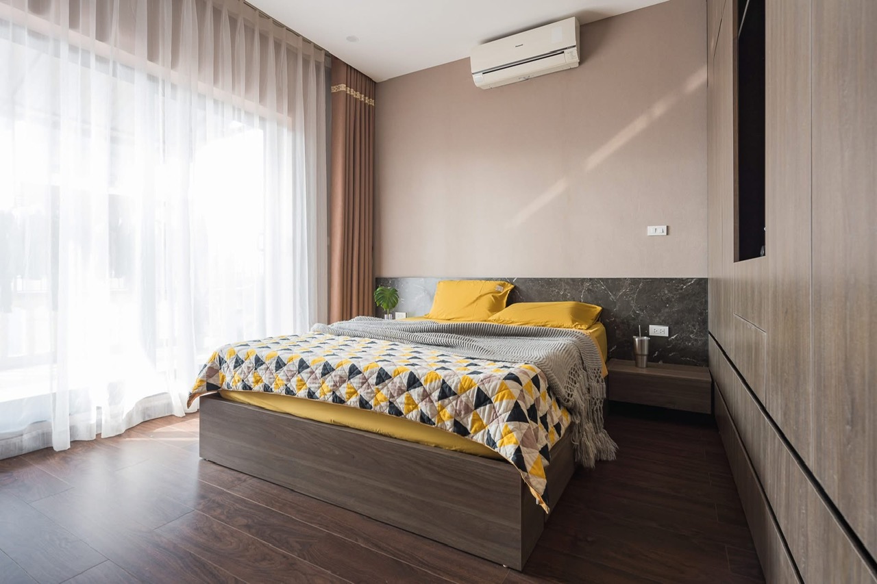 Làm mới không gian phòng ngủ mùa xuân với những thay đổi đơn giản- Ảnh 1. Làm mới không gian phòng ngủ mùa xuân với những thay đổi đơn giản- Ảnh 1.