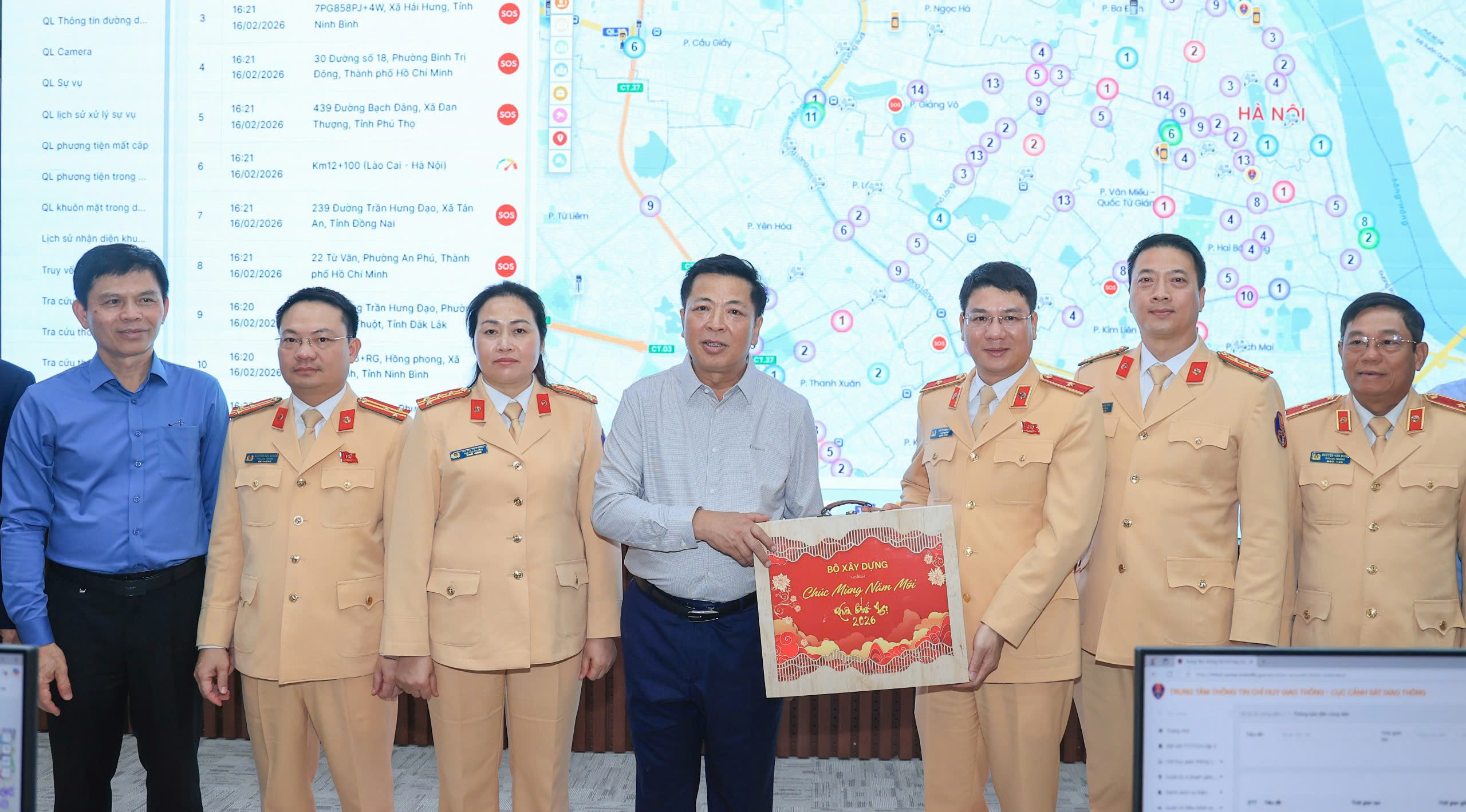 Bộ trưởng Trần Hồng Minh: Phục vụ người dân đi lại an toàn, thuận tiện nhất dịp Tết- Ảnh 6. Bộ trưởng Trần Hồng Minh: Phục vụ người dân đi lại an toàn, thuận tiện nhất dịp Tết- Ảnh 6.