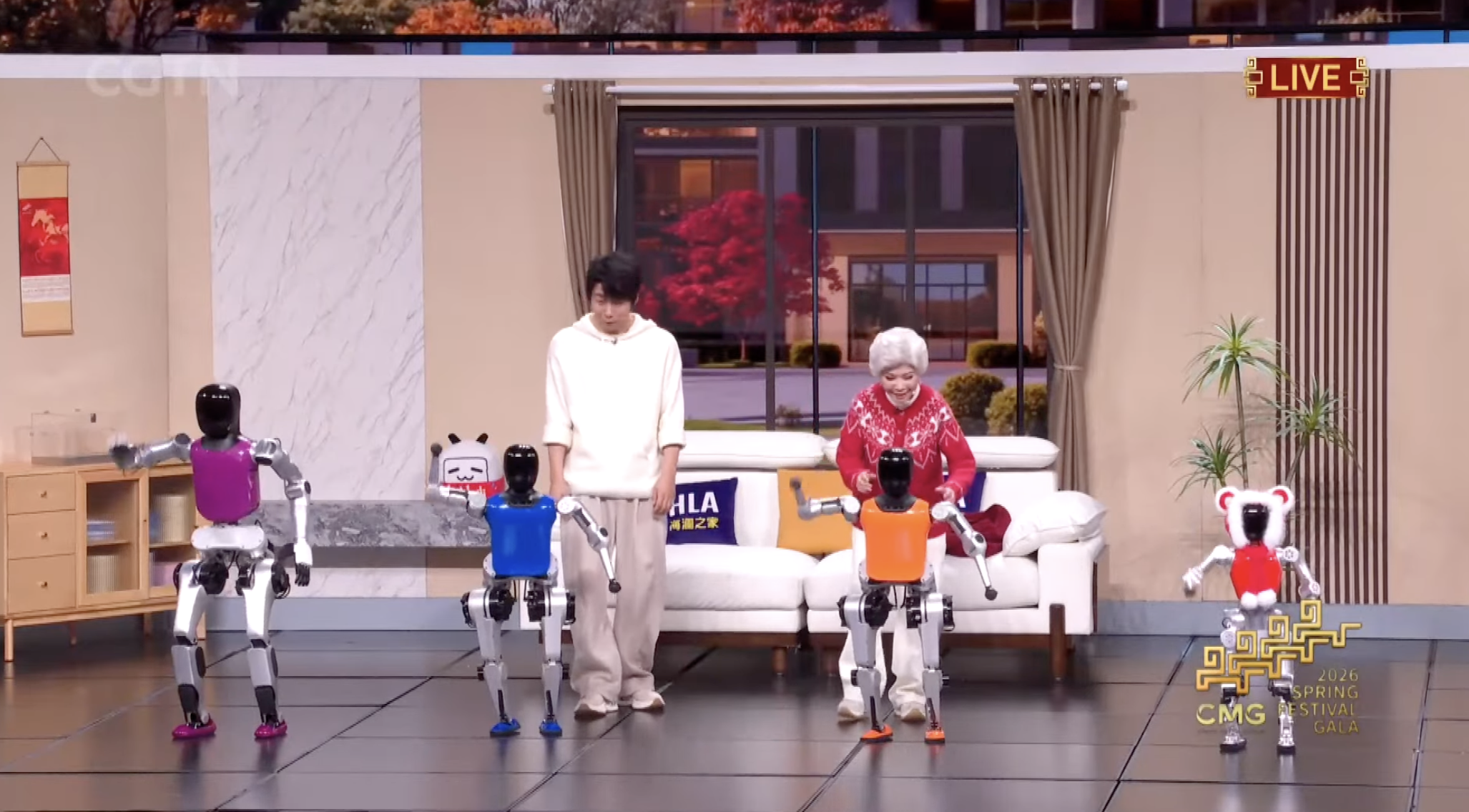 Gala mừng xuân của Trung Quốc đưa robot hình người lên sân khấu múa võ, diễn hài- Ảnh 2. Gala mừng xuân của Trung Quốc đưa robot hình người lên sân khấu múa võ, diễn hài- Ảnh 2.