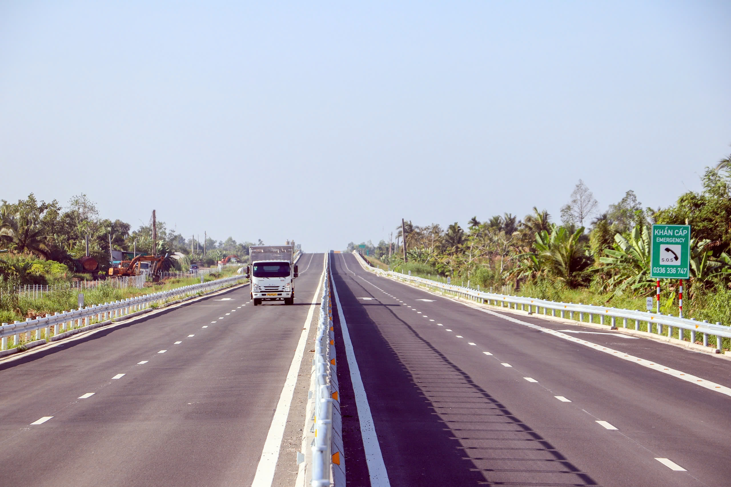 Đề xuất đầu tư mở rộng cao tốc Bắc - Nam đoạn Cần Thơ - C&agrave; Mau- Ảnh 1.