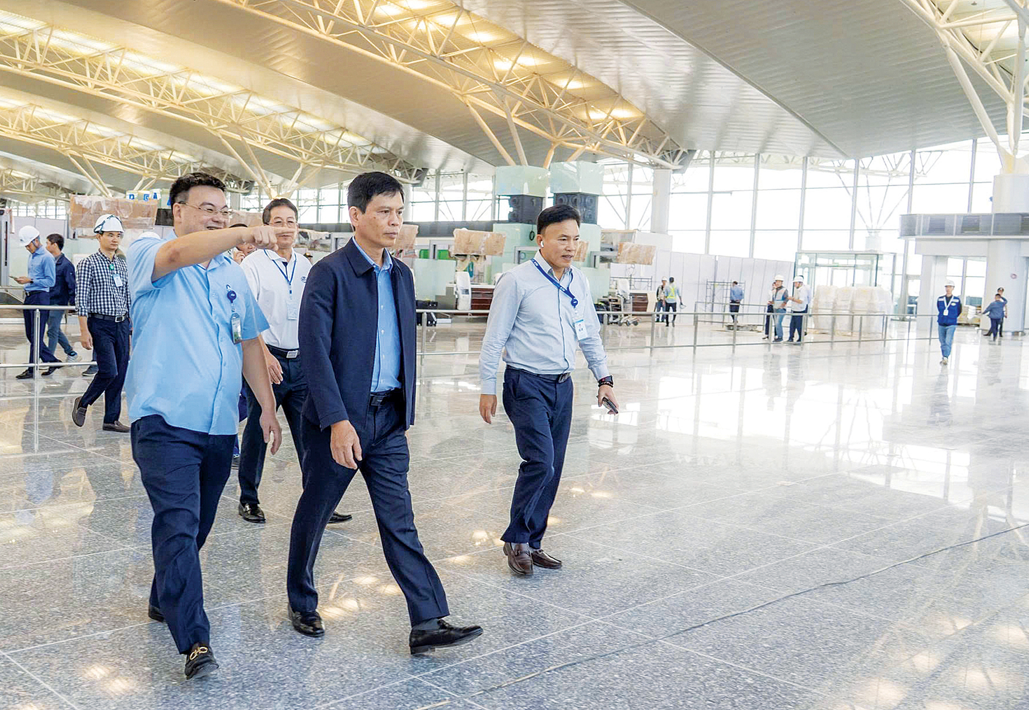 Hàng không Việt bước vào cuộc chơi lớn- Ảnh 1. Hàng không Việt bước vào cuộc chơi lớn- Ảnh 1.