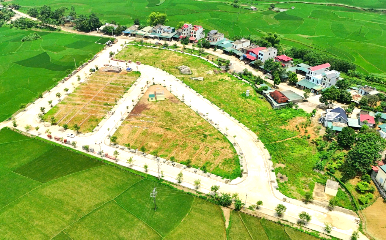 Bất động sản 2026: Thị trường phân hóa, đâu là chìa khóa giúp nhà đầu tư tối ưu lợi nhuận?- Ảnh 2. C:\Users\ASUS\Desktop\gen-h-z7427881128906_00ffc1fe16a78e26b99b2933b5e8ff33.jpg