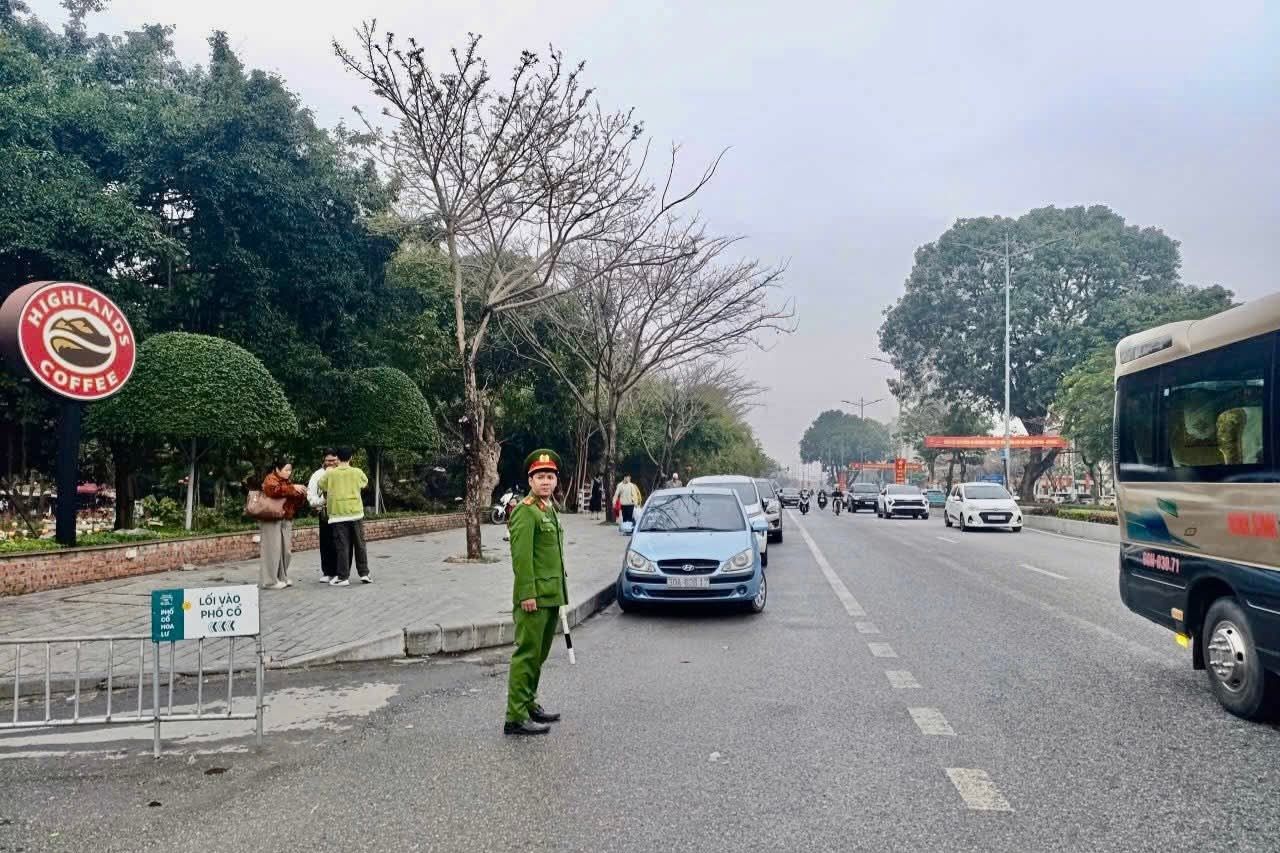 Ninh B&igrave;nh bảo đảm an ninh trật tự, giao th&ocirc;ng th&ocirc;ng suốt m&ugrave;a du xu&acirc;n 2026- Ảnh 4.