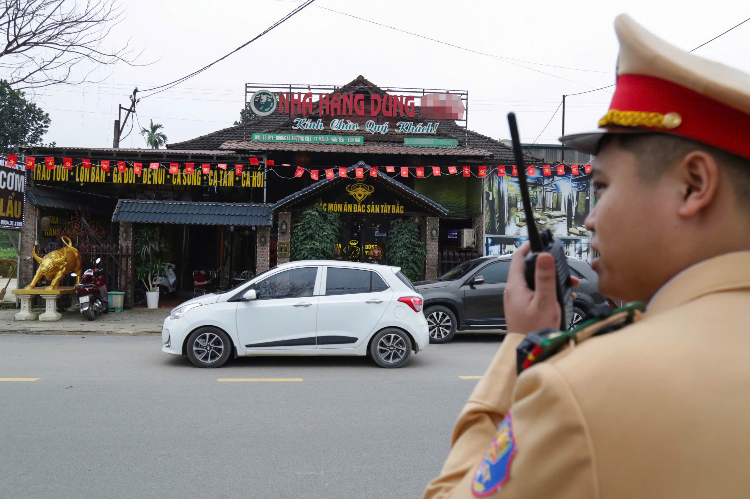 CSGT L&agrave;o Cai d&ugrave;ng flycam ph&aacute;t hiện vi phạm nồng độ cồn- Ảnh 3.