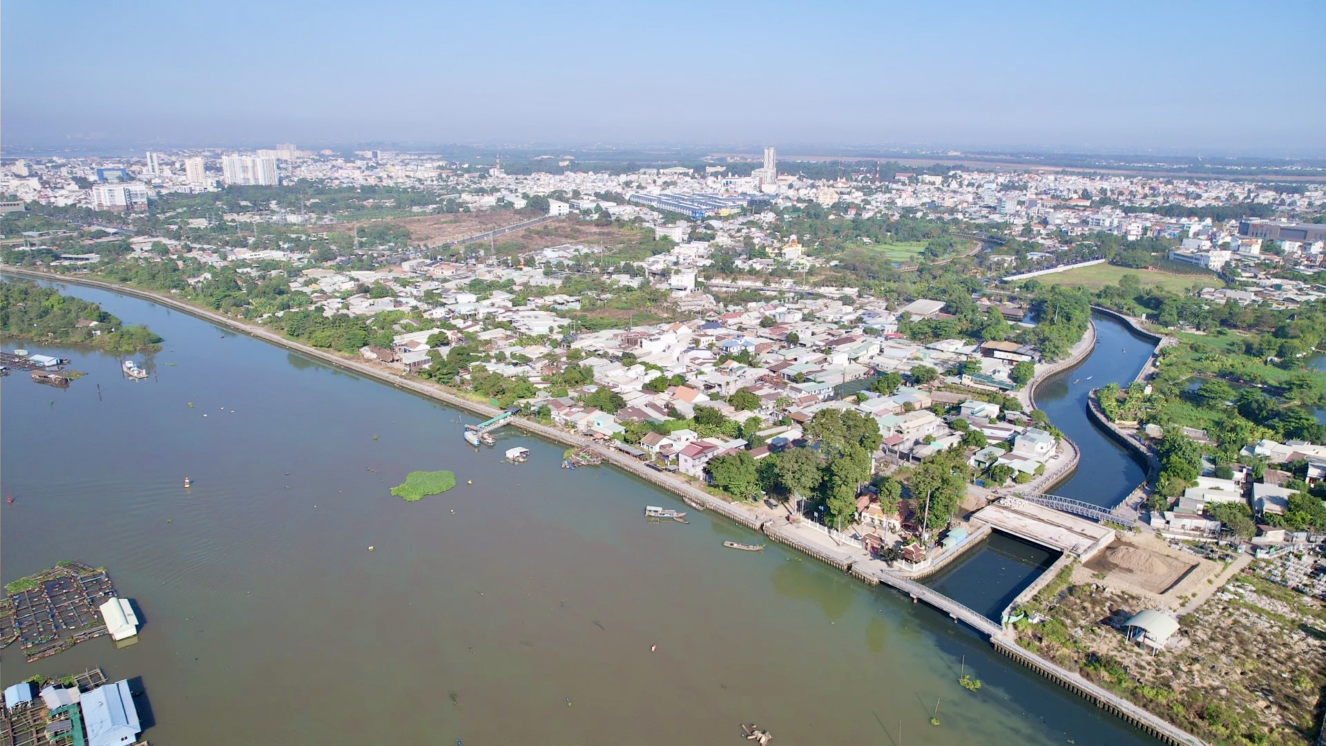 Đồng Nai thông xe kỹ thuật, khởi công loạt dự án cầu đường nghìn tỷ- Ảnh 11. Đồng Nai thông xe kỹ thuật, khởi công loạt dự án cầu đường nghìn tỷ- Ảnh 11.