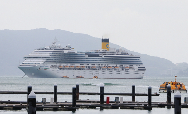 Kh&aacute;nh H&ograve;a thu 2.200 tỷ đồng từ du lịch dịp Tết B&iacute;nh Ngọ 2026- Ảnh 2.