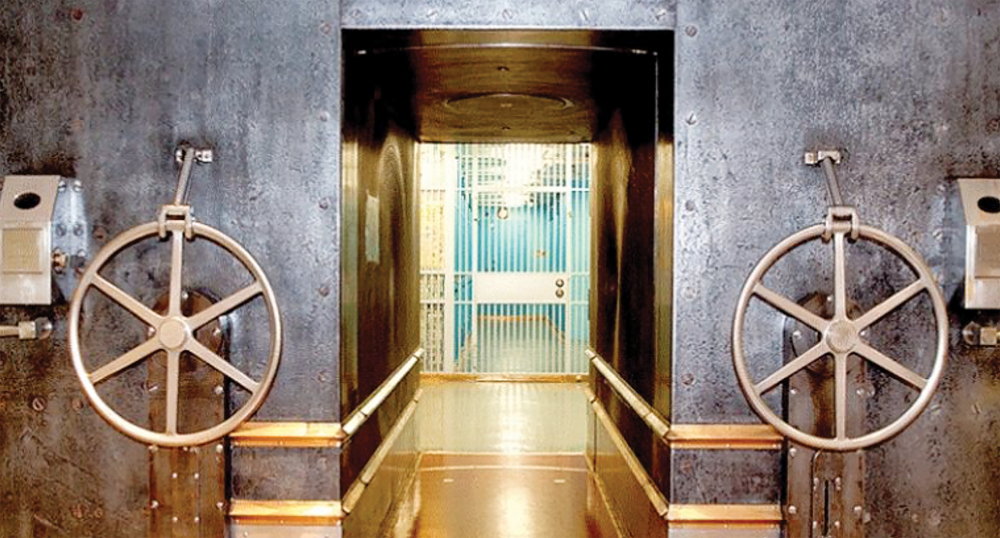 Bên trong hầm chứa vàng lớn nhất thế giới- Ảnh 1. Bên trong hầm chứa vàng lớn nhất thế giới- Ảnh 1.