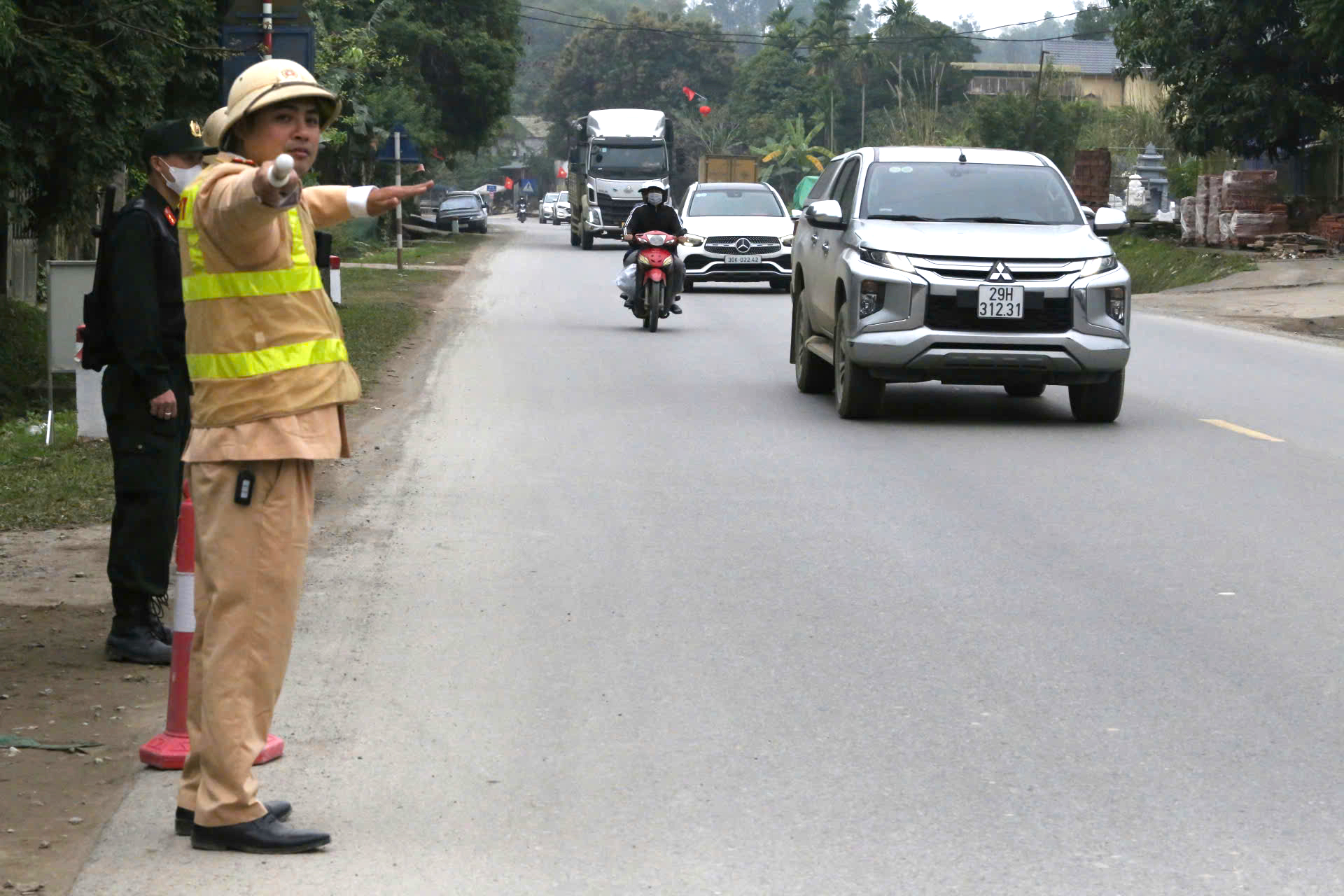Phú Thọ: 29 tài xế bị tước giấy phép lái xe dịp nghỉ tết Nguyên đán- Ảnh 2. Phú Thọ: 29 tài xế bị tước giấy phép lái xe dịp nghỉ tết Nguyên đán- Ảnh 2.