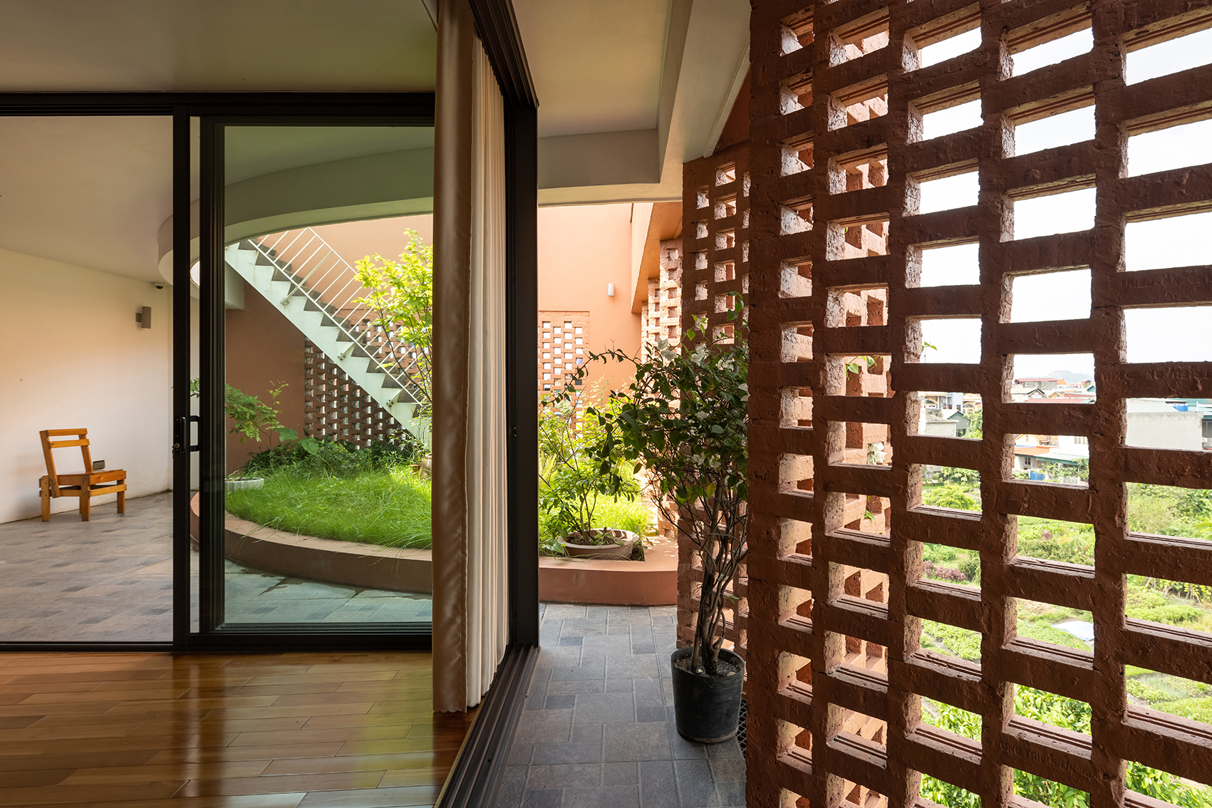 Kiến tr&uacute;c bền vững gi&uacute;p hồi sinh những truyền thống tốt đẹp- Ảnh 5.