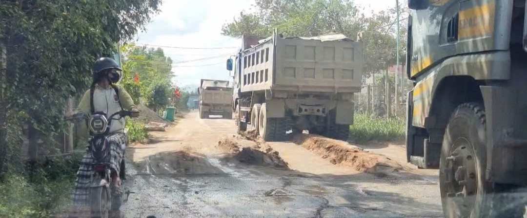 Gia Lai yêu cầu xử lý nghiêm phương tiện vi phạm khi thi công mở rộng sân bay Phù Cát- Ảnh 1. Gia Lai yêu cầu xử lý nghiêm phương tiện vi phạm khi thi công mở rộng sân bay Phù Cát- Ảnh 1.