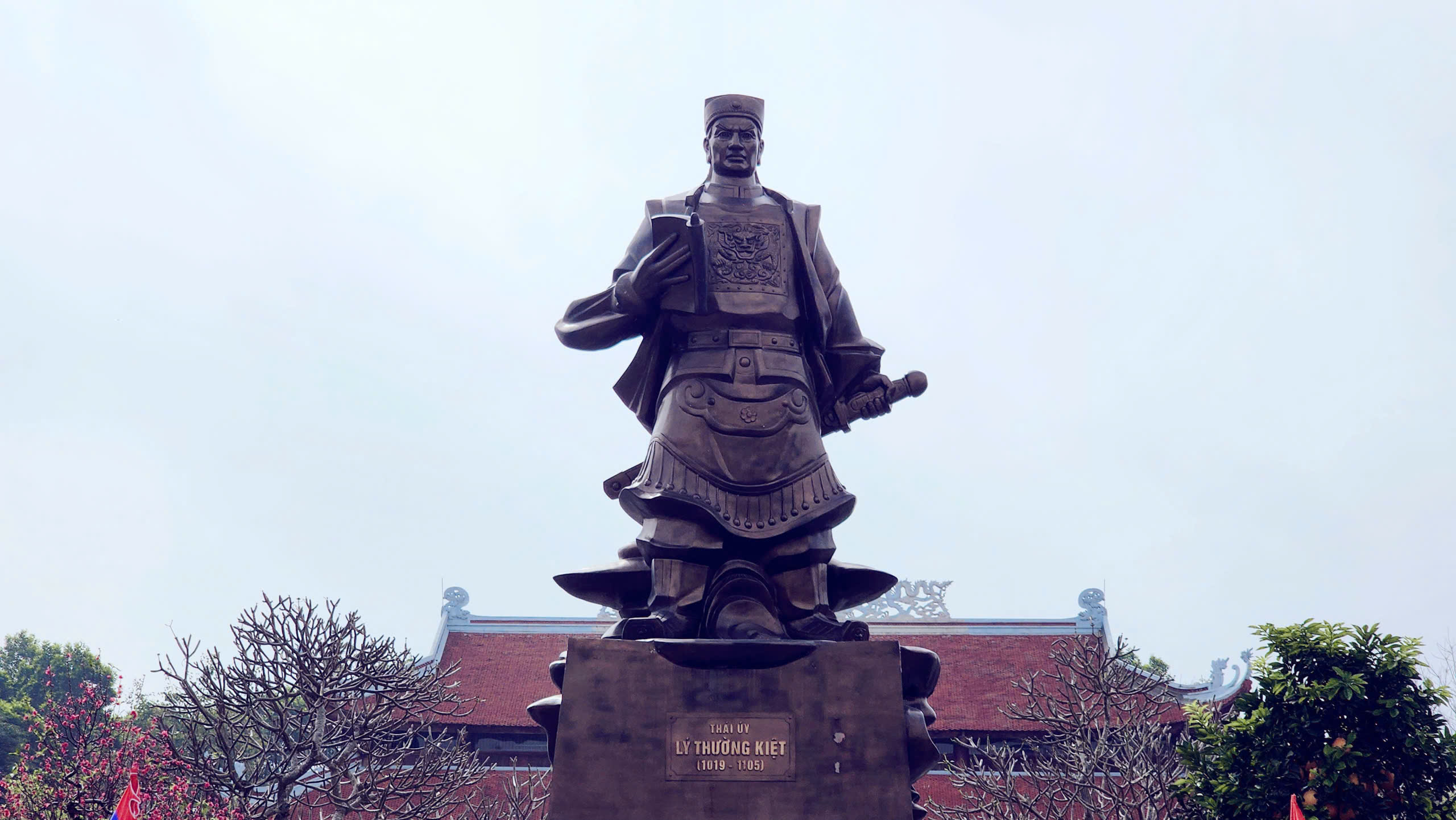 Đầu xuân thăm đền thờ Lý Thường Kiệt bên dòng sông Cầu lịch sử- Ảnh 34. Đầu xuân thăm đền thờ Lý Thường Kiệt bên dòng sông Cầu lịch sử- Ảnh 34.