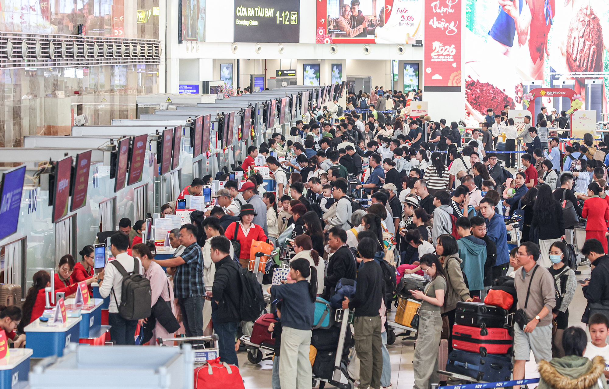 Ph&iacute;a sau h&agrave;ng triệu chuyến đi an to&agrave;n dịp Tết- Ảnh 3.