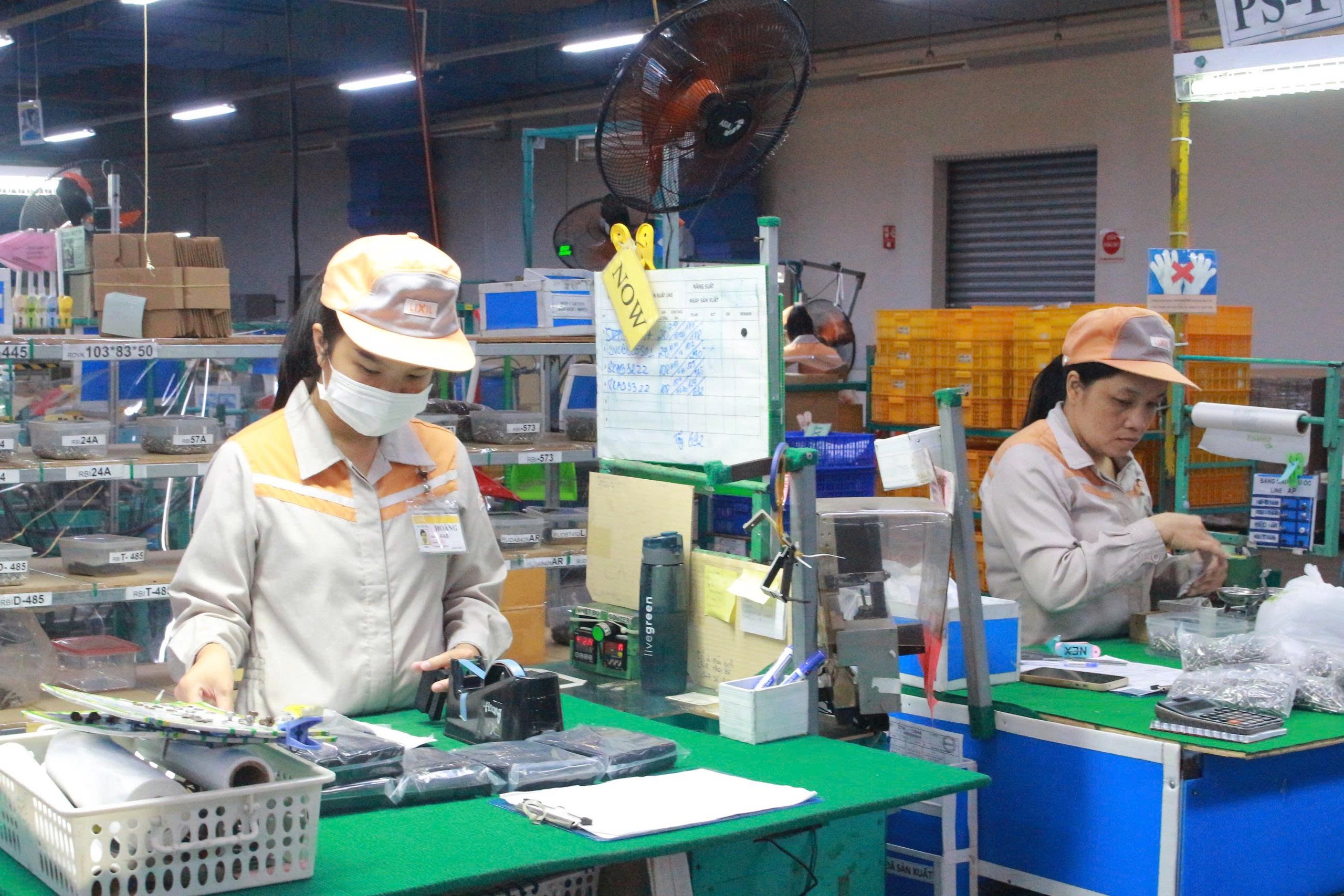 Đồng Nai: 99% lao động trở lại làm việc, doanh nghiệp chi hàng chục tỷ đồng lì xì đầu xuân- Ảnh 5. Đồng Nai: 99% lao động trở lại làm việc, doanh nghiệp chi hàng chục tỷ đồng lì xì đầu xuân- Ảnh 5.