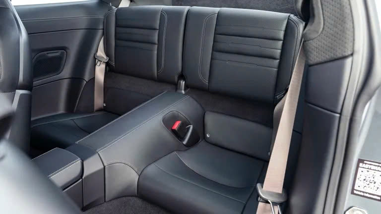 Porsche 911 Turbo S 2026 đạt tốc độ 100km/h chỉ sau 2,2 giây- Ảnh 5. Porsche 911 Turbo S 2026 đạt tốc độ 100km/h chỉ sau 2,2 giây- Ảnh 5.