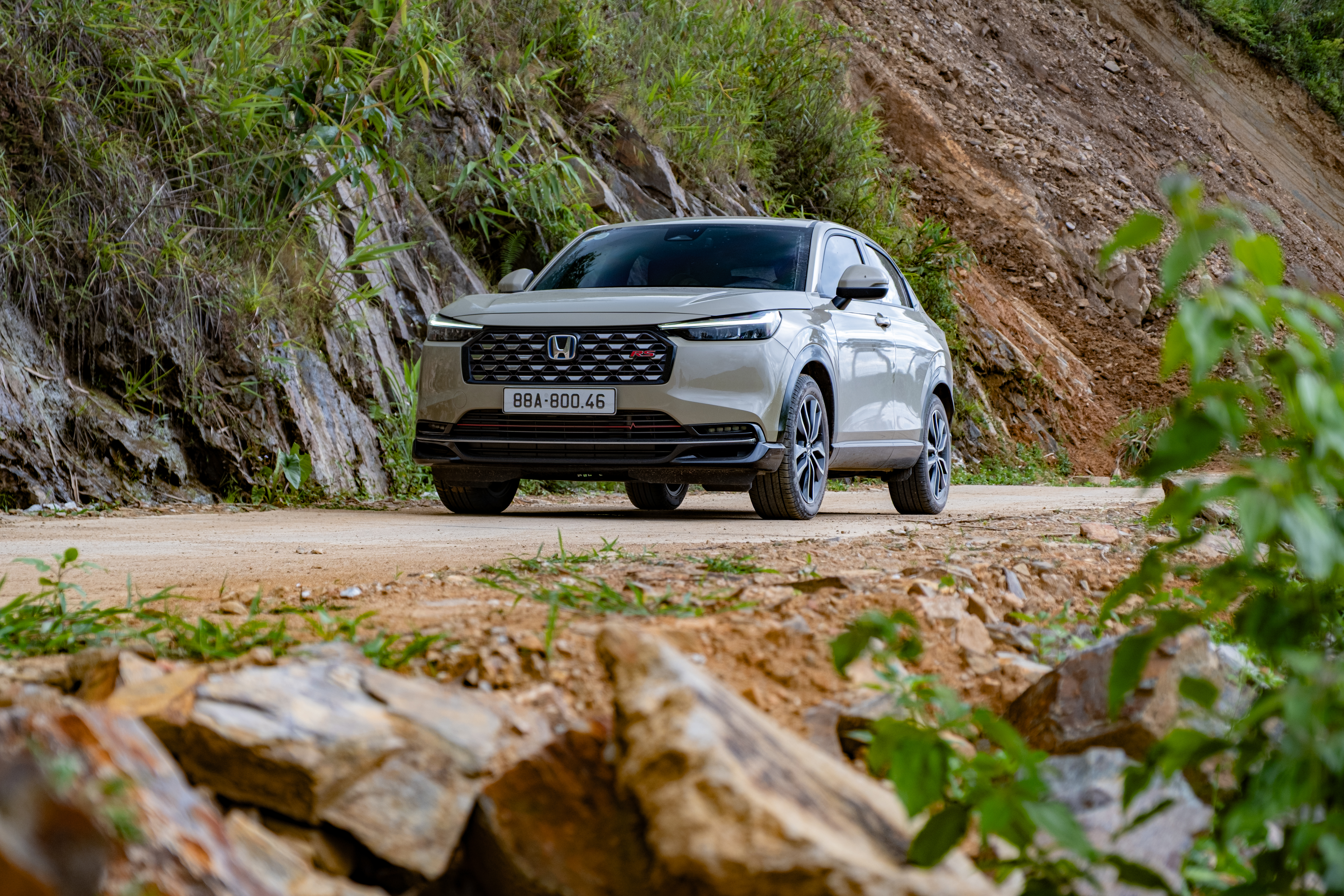 Honda HR-V e:HEV RS giảm giá 34 triệu đồng- Ảnh 1. Honda HR-V e:HEV RS giảm giá 34 triệu đồng- Ảnh 1.