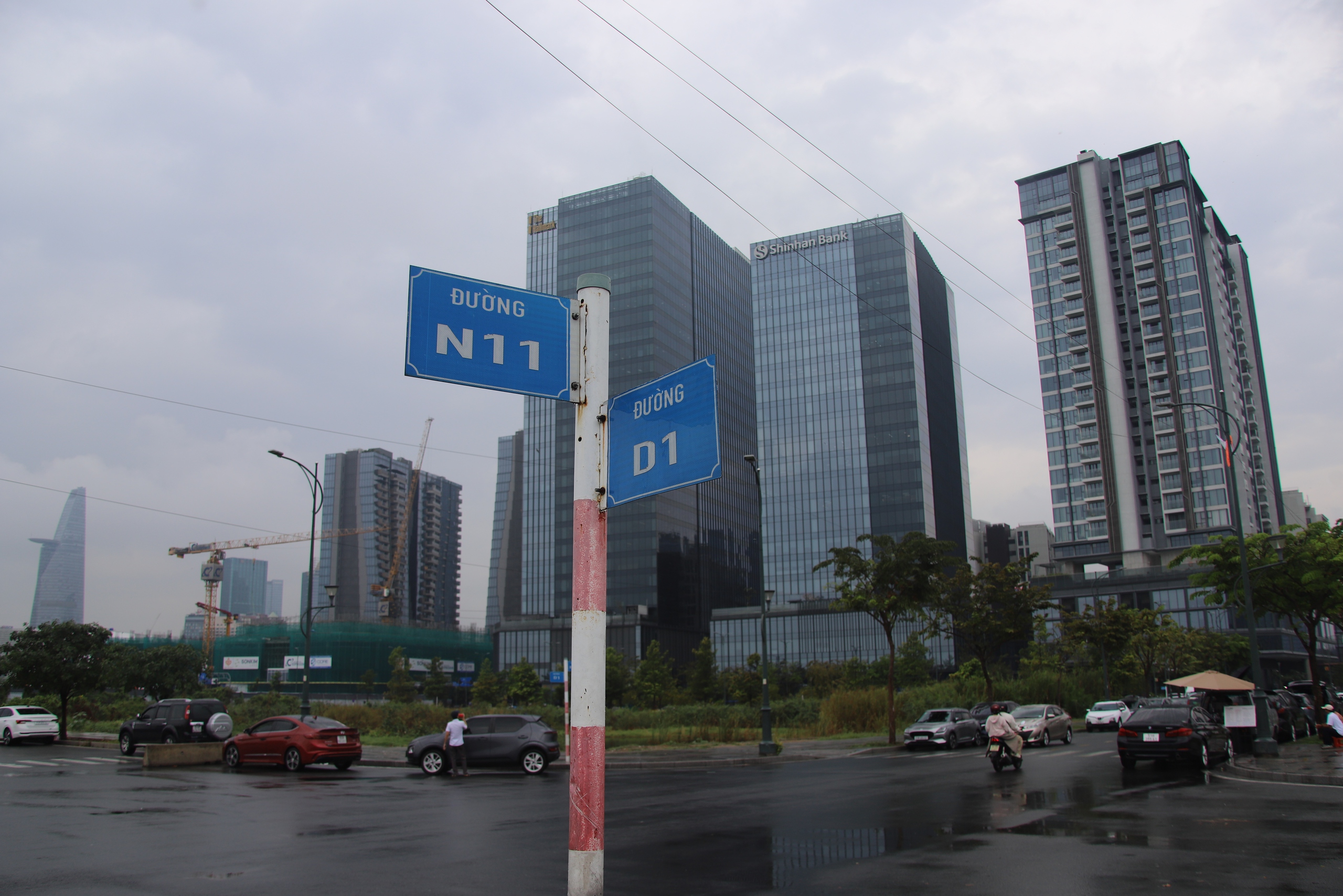 Cận cảnh khu đất vàng được đề xuất xây tháp 99 tầng cao nhất Việt Nam- Ảnh 5.