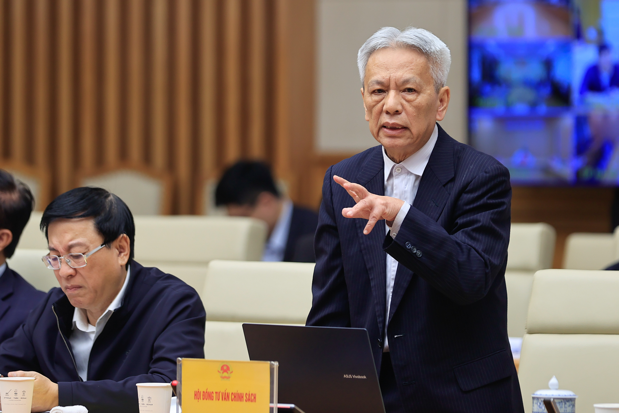 Thủ tướng: Bảo đảm mọi người dân được tiếp cận nhà ở phù hợp thu nhập- Ảnh 10. Thủ tướng: Bảo đảm mọi người dân được tiếp cận nhà ở phù hợp thu nhập- Ảnh 10.