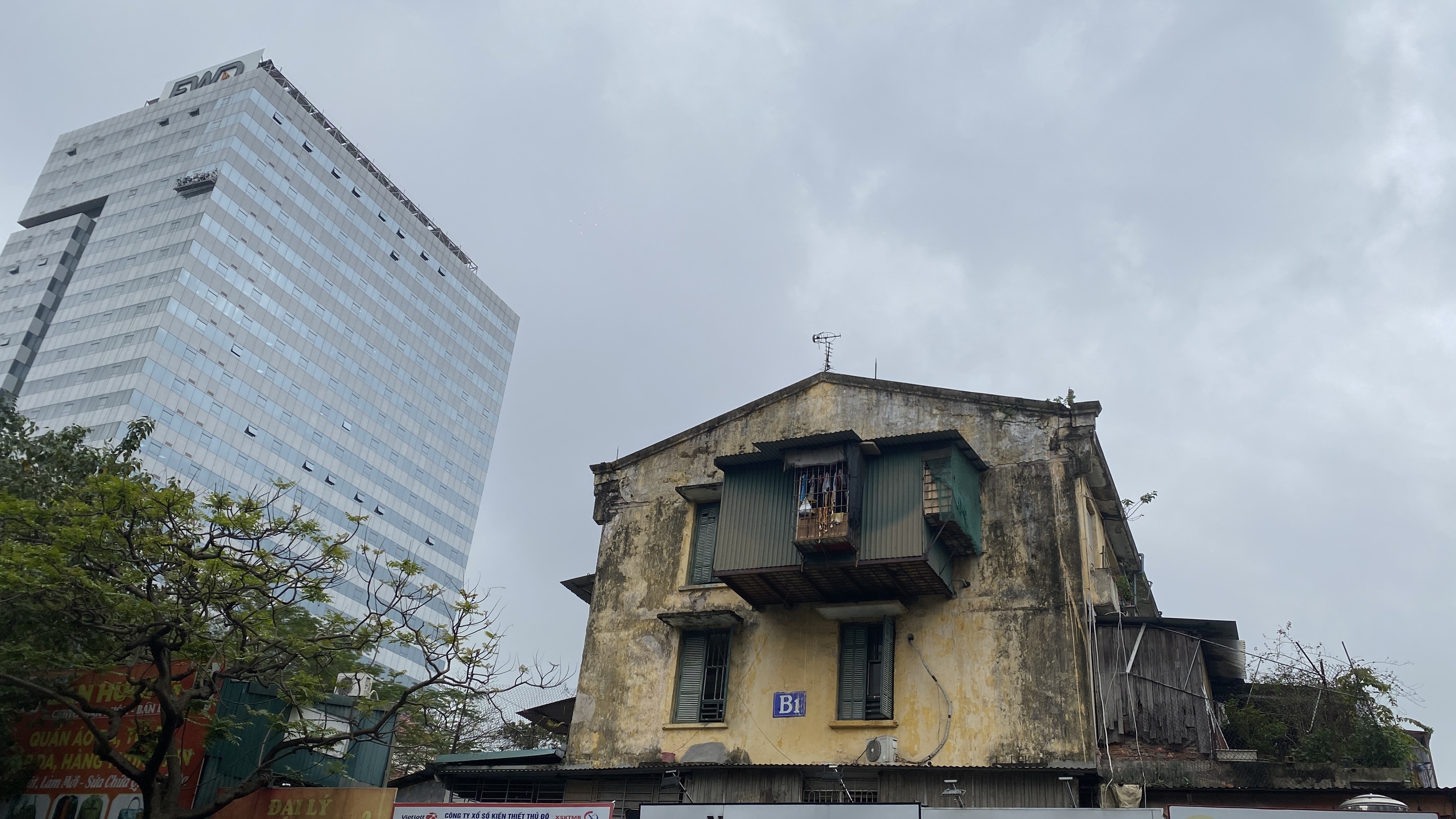 Hà Nội phấn đấu đến năm 2030 hoàn thành việc cải tạo, xây dựng chung cư cũ cấp độ D- Ảnh 17.