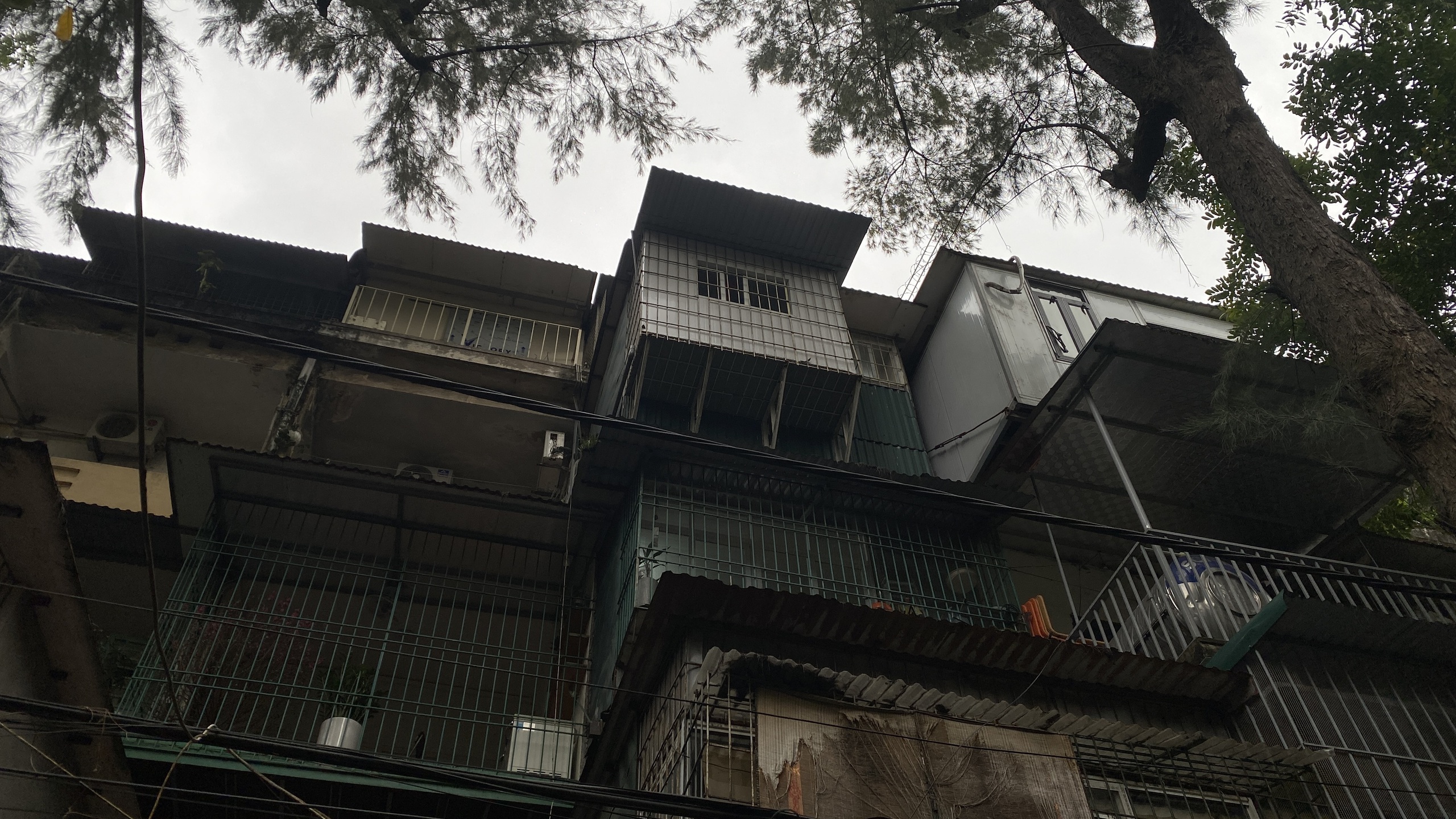 Hà Nội phấn đấu đến năm 2030 hoàn thành việc cải tạo, xây dựng chung cư cũ cấp độ D- Ảnh 16.