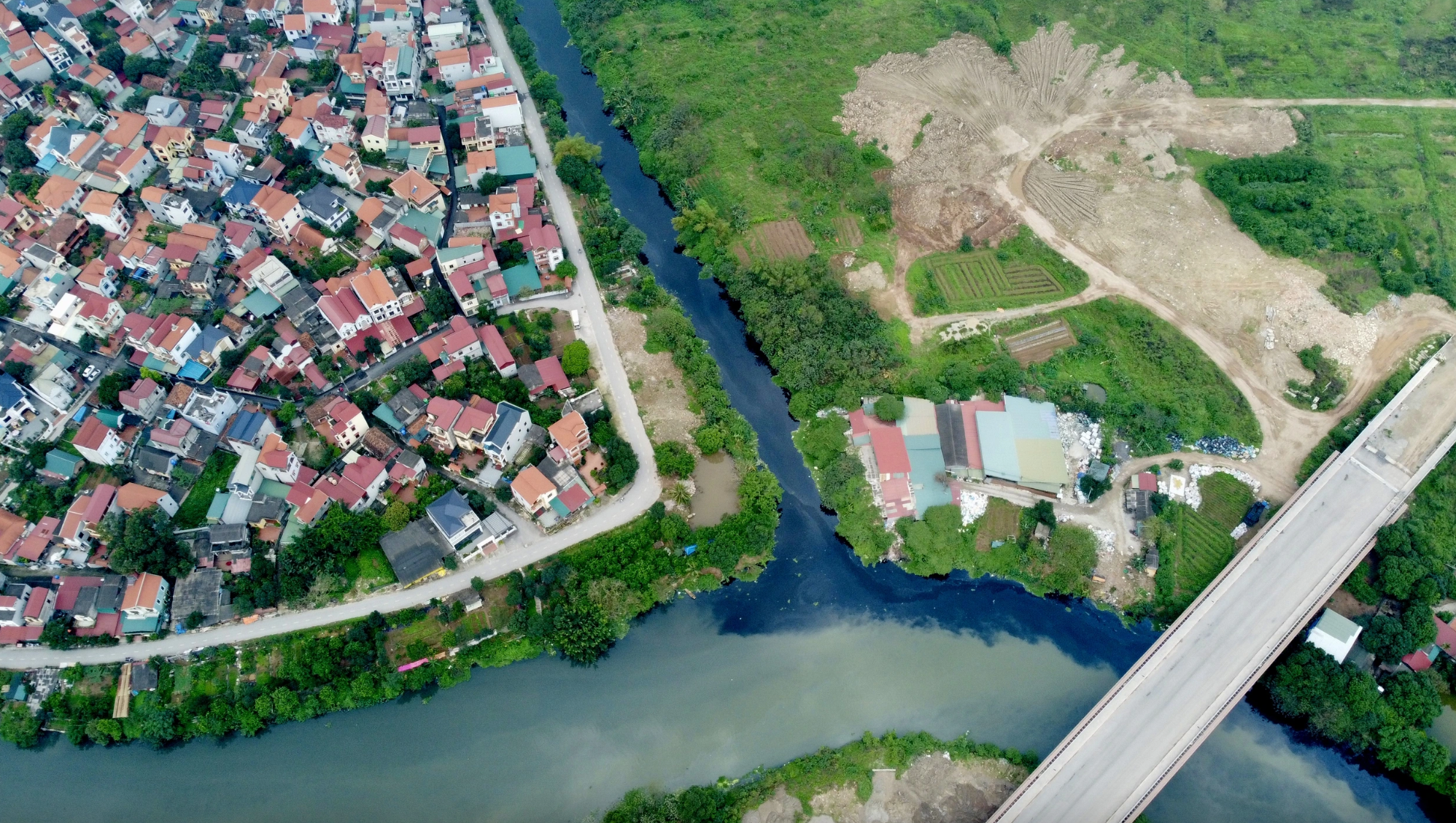 Đẩy nhanh "lọc nước" s&ocirc;ng Bắc Hưng Hải- Ảnh 1.