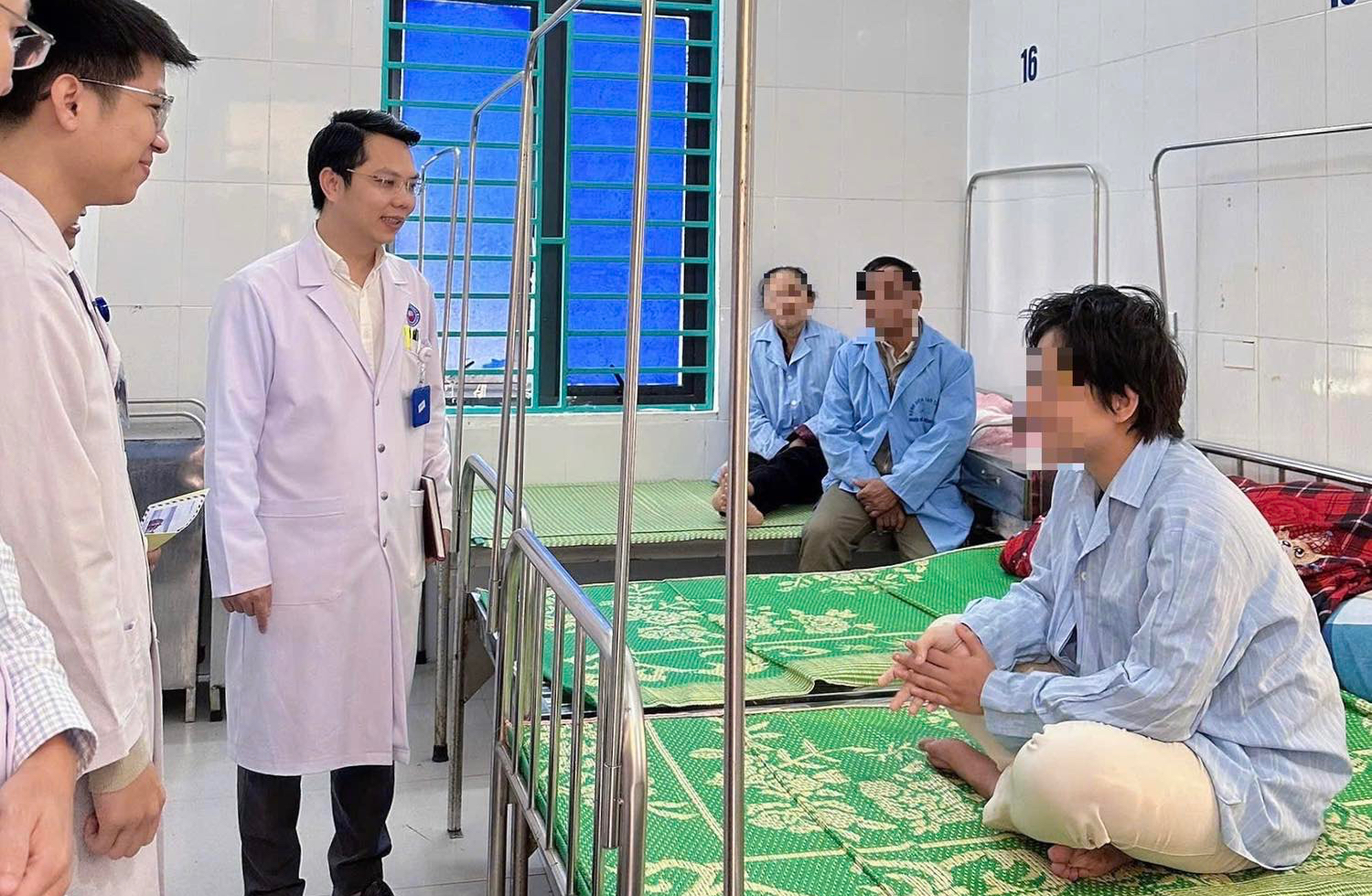 Chuyện &iacute;t biết về những "chiến sĩ &aacute;o trắng" thầm lặng nơi bệnh viện t&acirc;m thần- Ảnh 3.