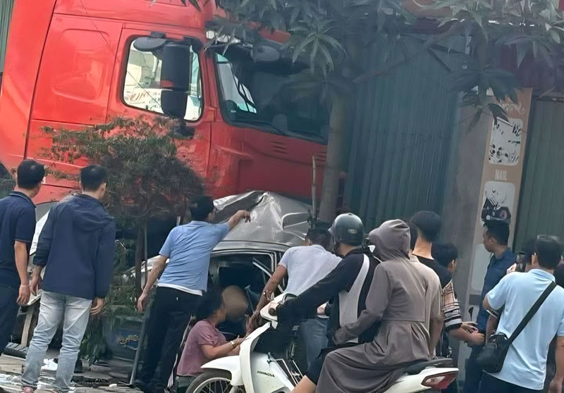 Hiện trường vụ tai nạn. Hiện trường vụ tai nạn.