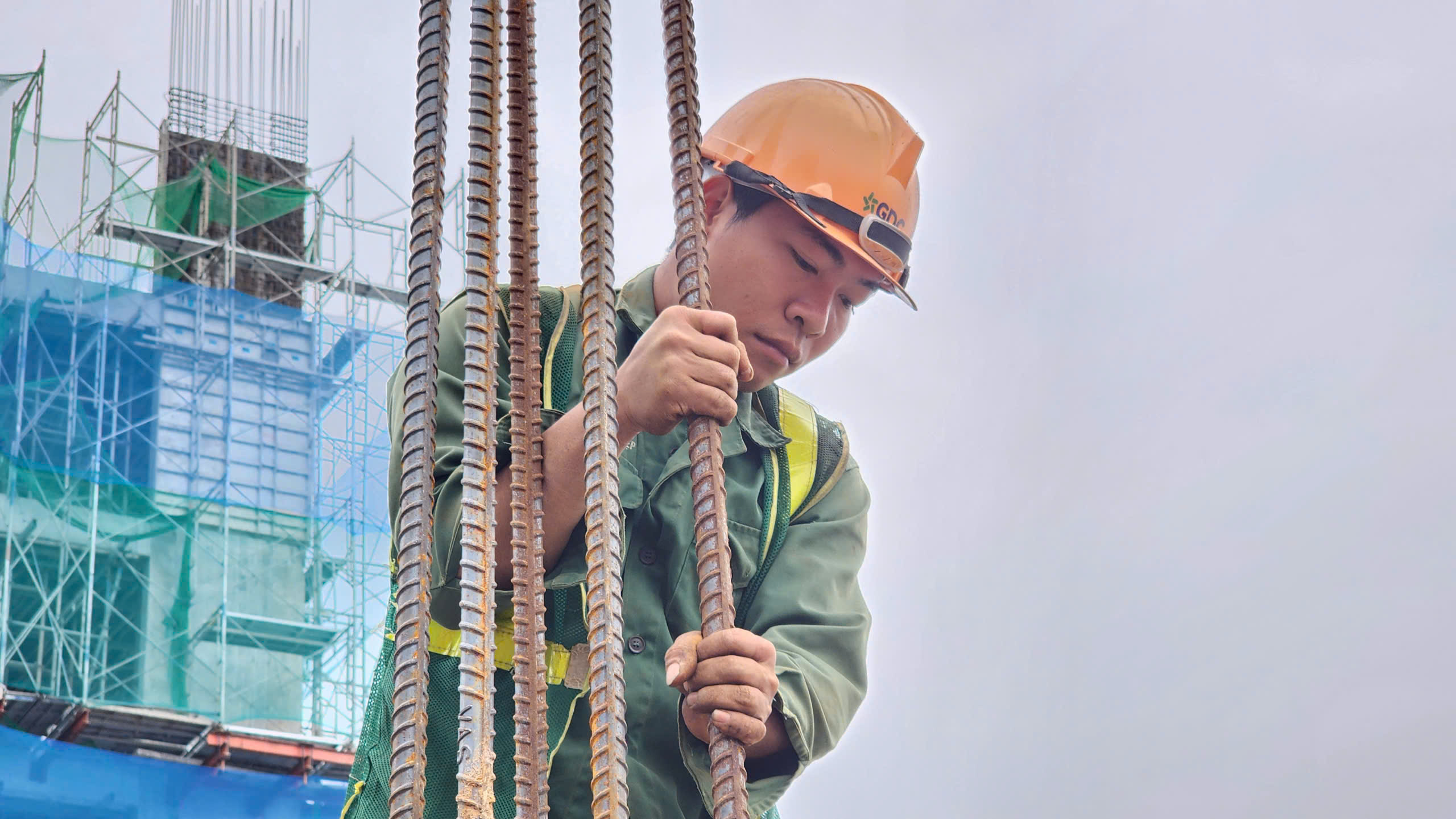 Rộn ràng trên công trường dự án nhà ở xã hội hơn 1.000 tỷ đồng tại Bắc Ninh- Ảnh 14.