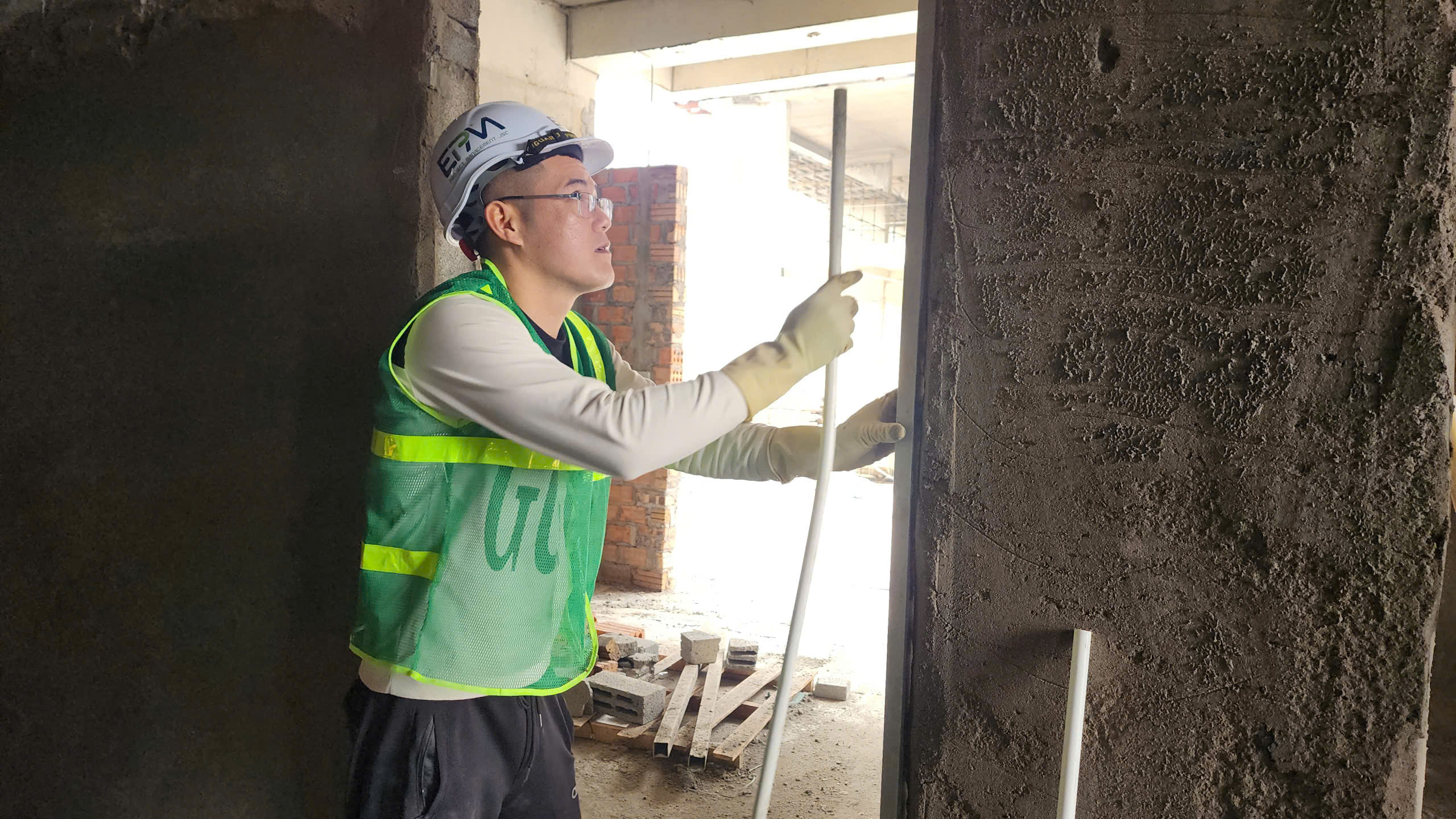 Rộn ràng trên công trường dự án nhà ở xã hội hơn 1.000 tỷ đồng tại Bắc Ninh- Ảnh 15.