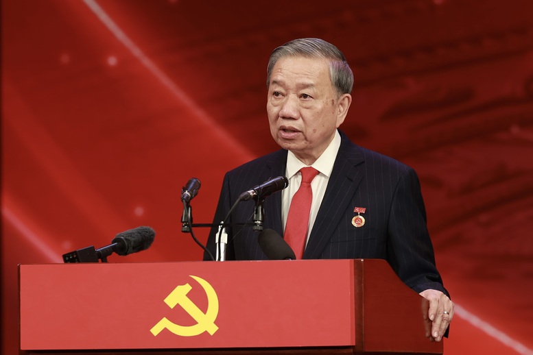 Ph&aacute;t biểu của Tổng B&iacute; thư tại Lễ tuy&ecirc;n dương B&iacute; thư chi bộ v&agrave; trao giải B&uacute;a liềm v&agrave;ng- Ảnh 1.