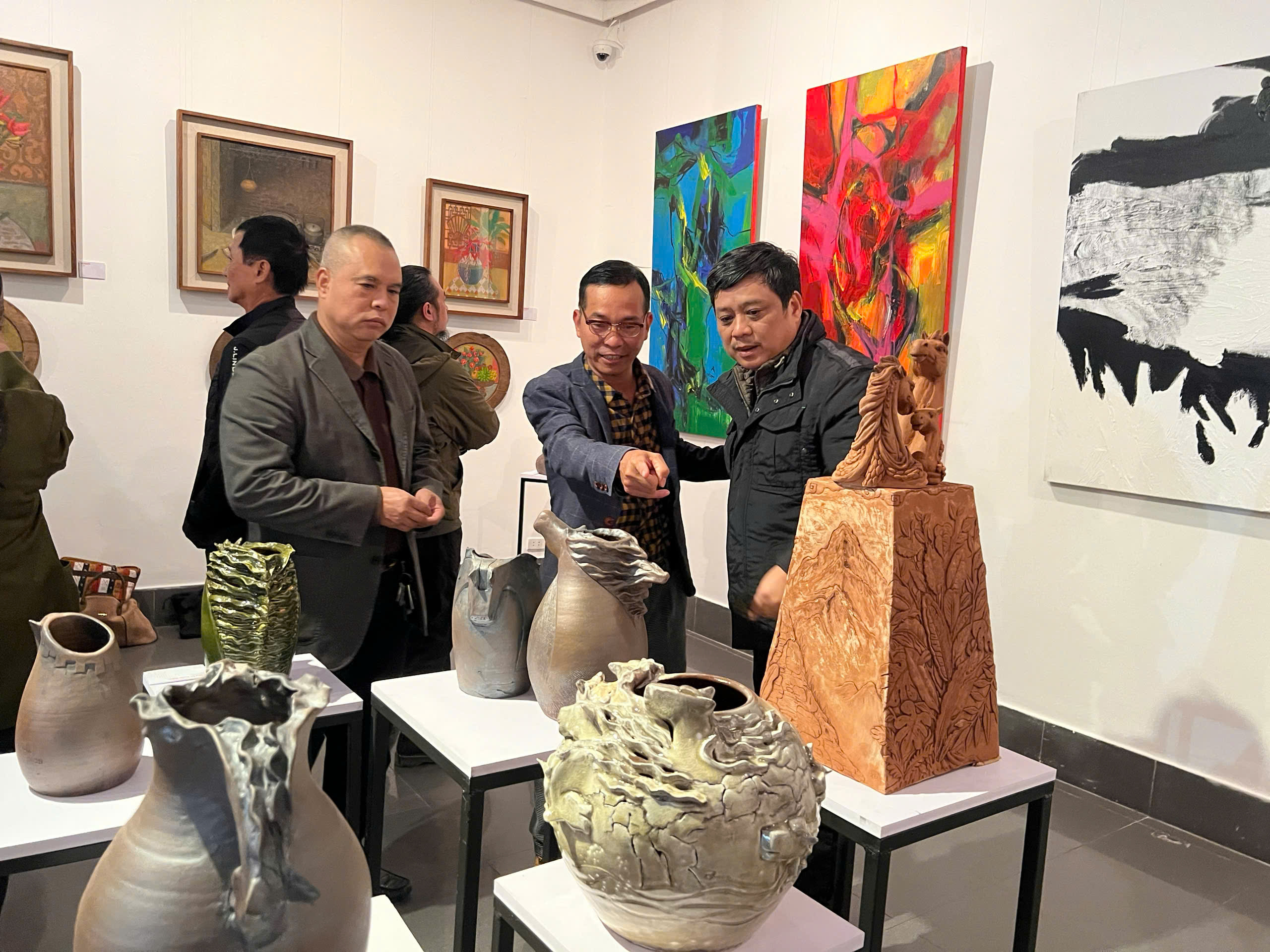 Khi hội họa "đ&aacute;nh thức" sắc Xu&acirc;n- Ảnh 9.