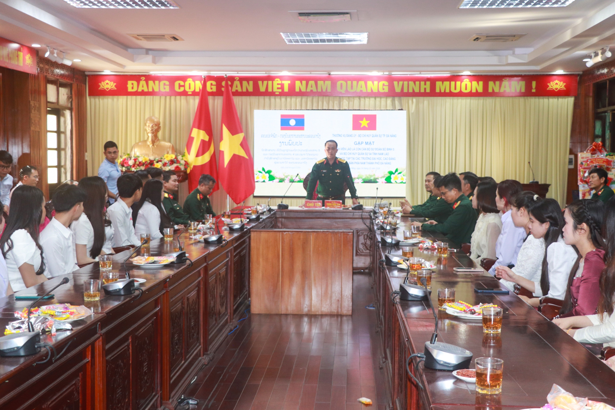 Lưu học sinh L&agrave;o l&agrave; sợi d&acirc;y kết nối t&igrave;nh hữu nghị hai nước Việt Nam - L&agrave;o- Ảnh 1.