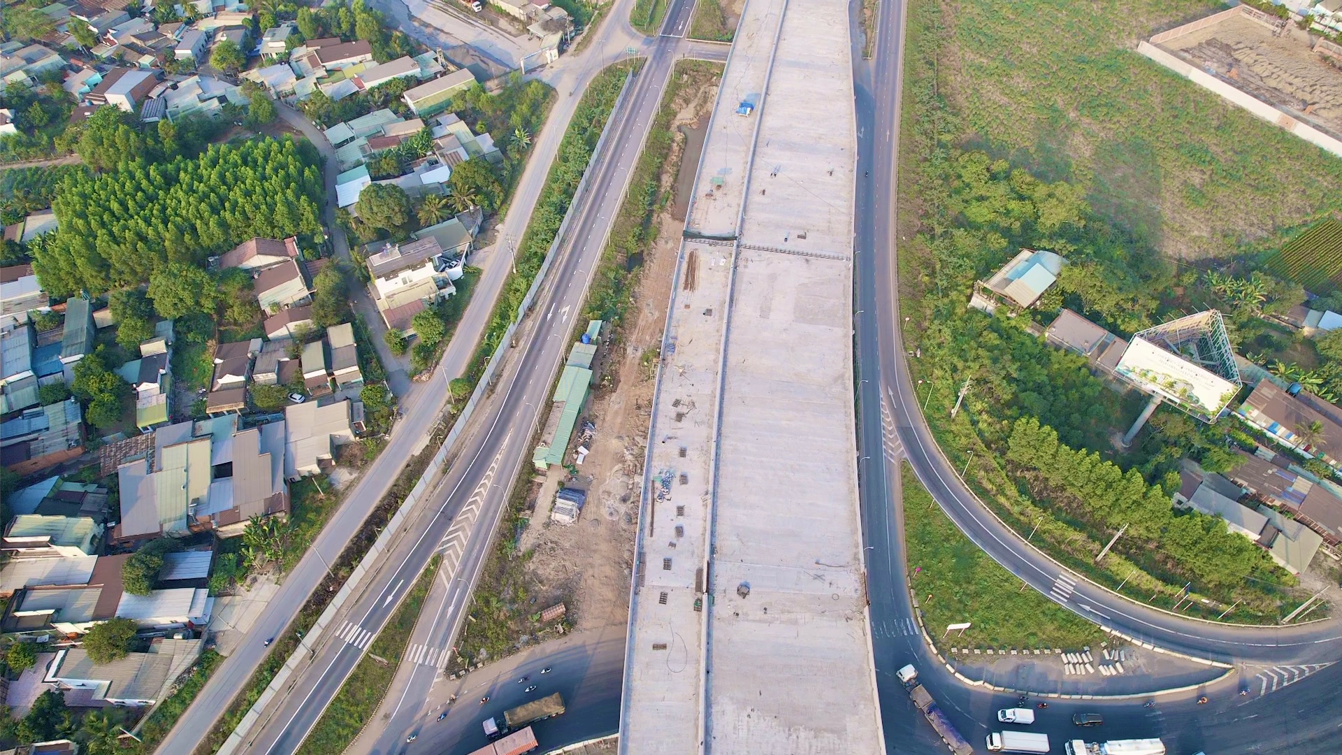 Dốc lực thi c&ocirc;ng n&uacute;t giao QL51 nối cao tốc Bến Lức - Long Th&agrave;nh v&agrave; Bi&ecirc;n H&ograve;a - Vũng T&agrave;u- Ảnh 6.