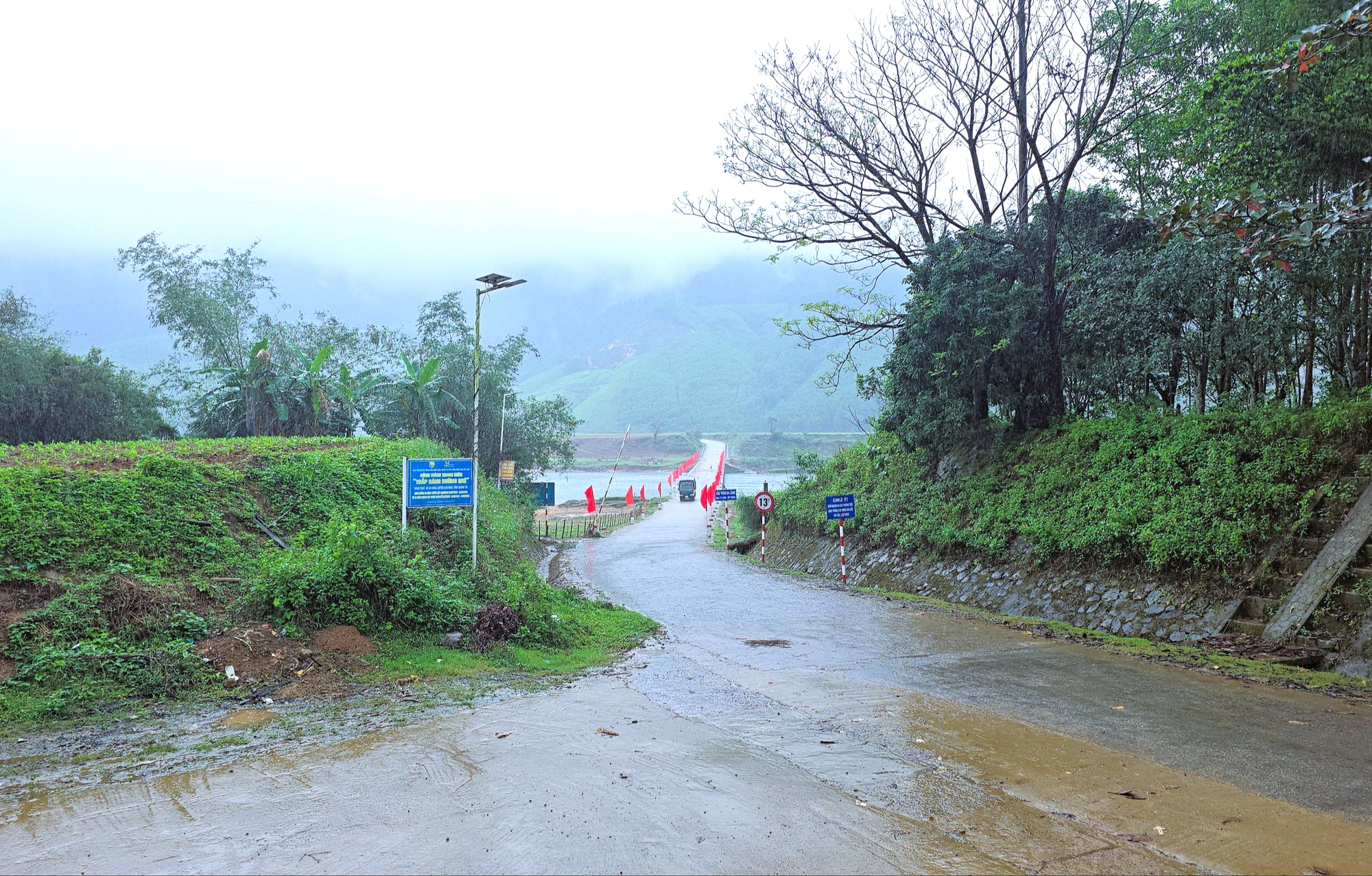 Quảng Trị đầu tư x&acirc;y dựng cầu vượt lũ tr&ecirc;n tuyến đường v&agrave;o chiến khu Ba L&ograve;ng- Ảnh 10.