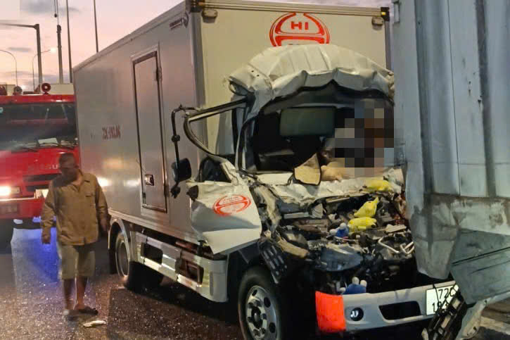 Tai nạn li&ecirc;n ho&agrave;n tr&ecirc;n cao tốc TP.HCM - Long Th&agrave;nh - Dầu Gi&acirc;y, một người tử vong- Ảnh 1.