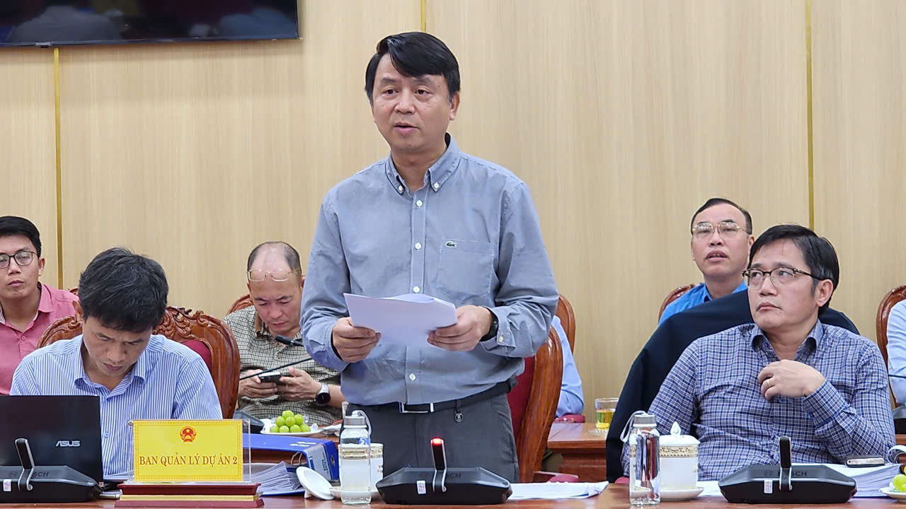 Thứ trưởng Nguyễn Việt H&ugrave;ng: Sớm khai th&aacute;c cao tốc Quảng Ng&atilde;i - Ho&agrave;i Nhơn đ&uacute;ng quy định- Ảnh 3.