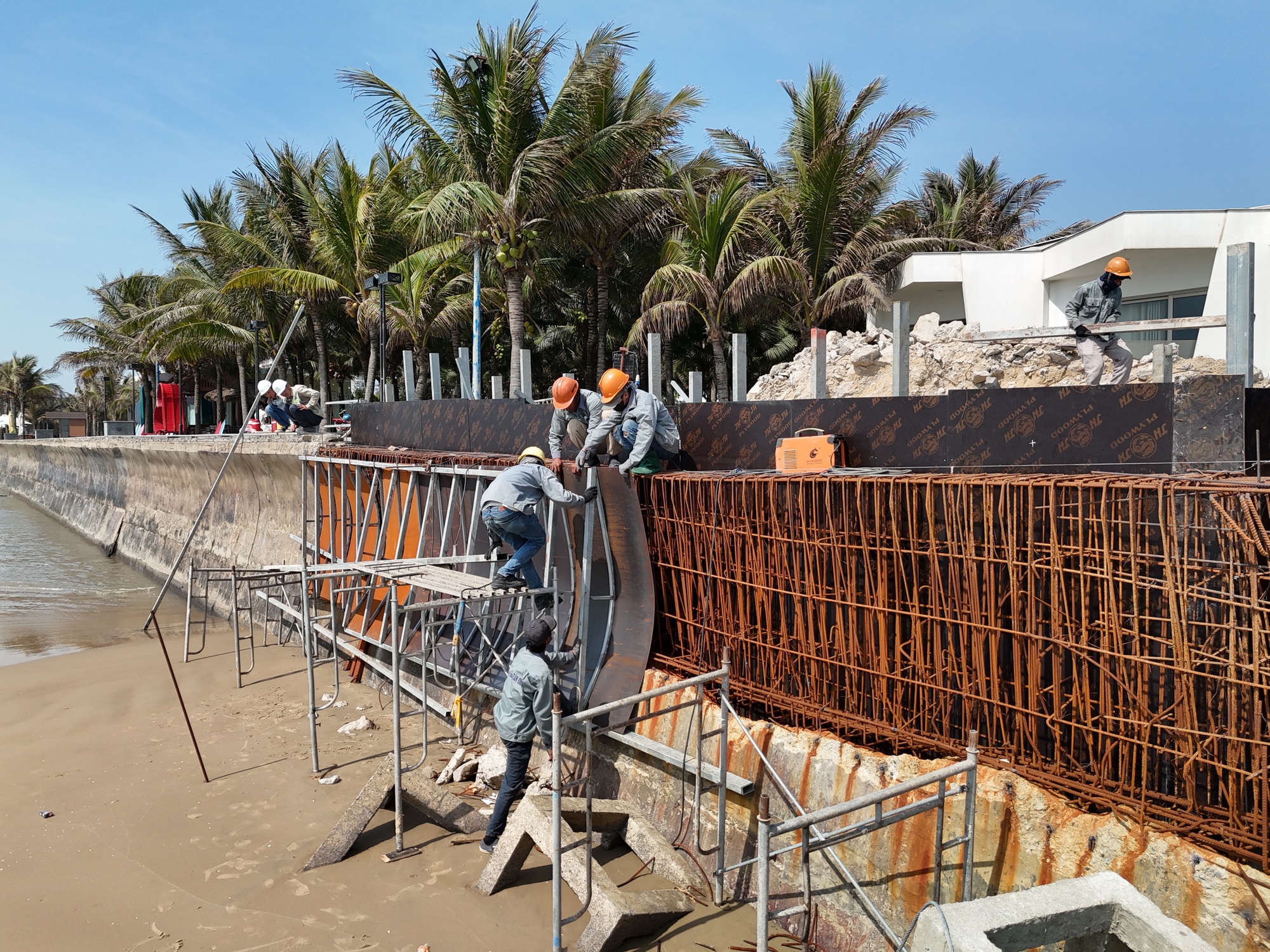 TP.HCM: Chủ đầu khắc phục t&igrave;nh trạng x&oacute;i m&ograve;n k&egrave; tại dự &aacute;n 12.000 tỷ đồng thế n&agrave;o?- Ảnh 3.