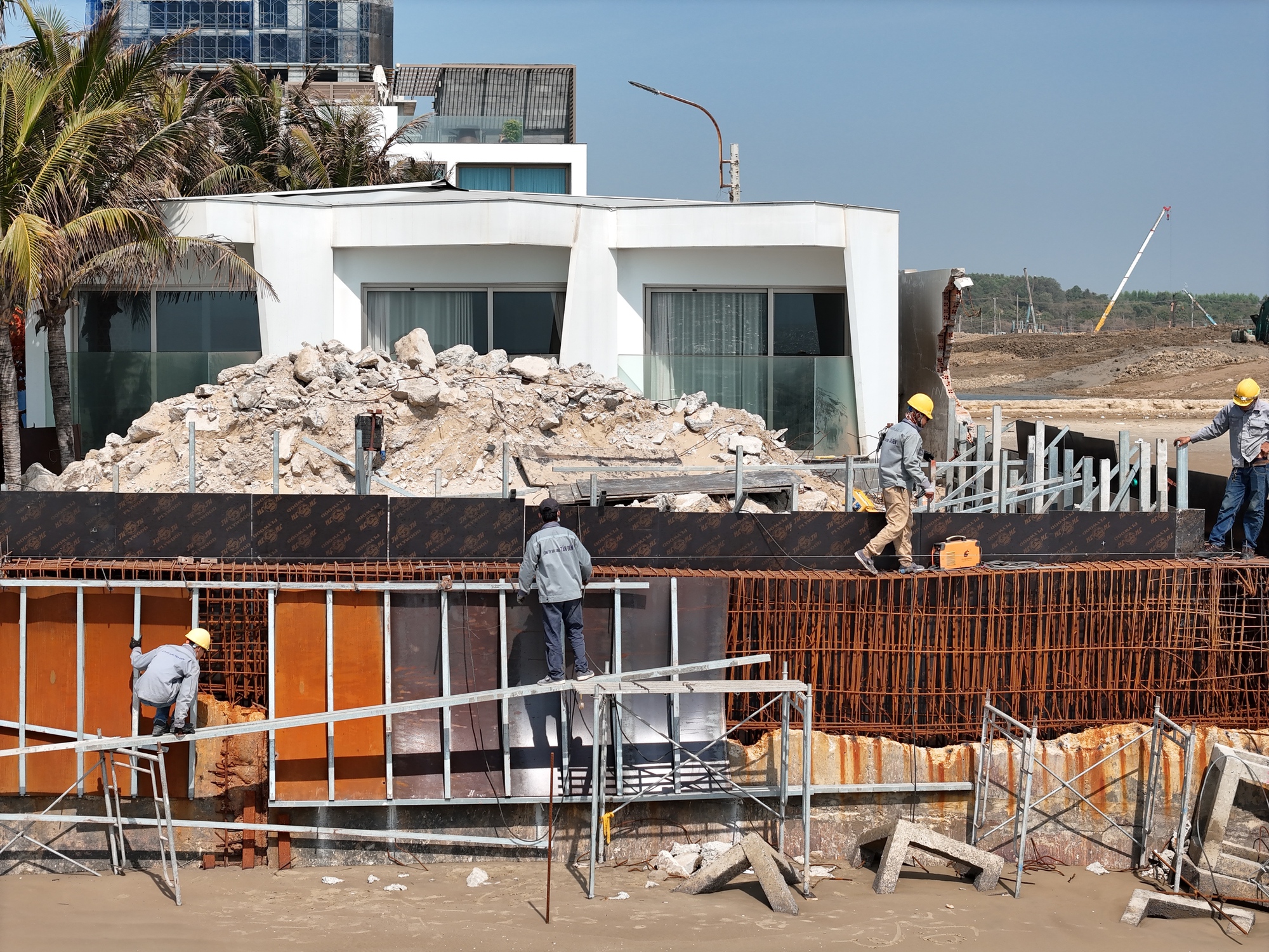 TP.HCM: Chủ đầu khắc phục t&igrave;nh trạng x&oacute;i m&ograve;n k&egrave; tại dự &aacute;n 12.000 tỷ đồng thế n&agrave;o?- Ảnh 2.