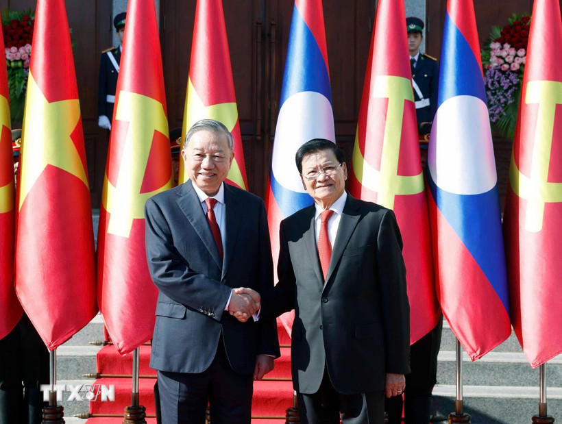 Sớm hiện thực ho&aacute; mục ti&ecirc;u gắn kết chiến lược Việt Nam - L&agrave;o- Ảnh 1.