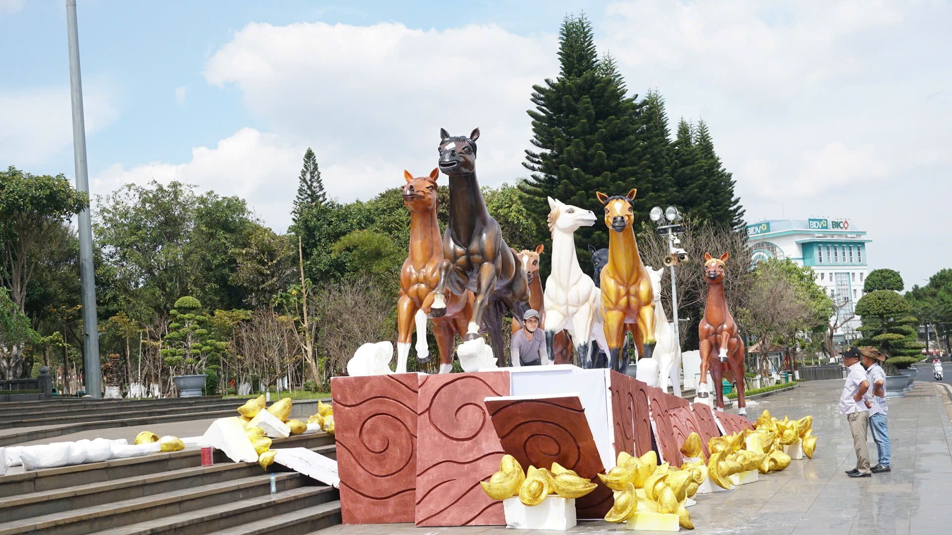 Ngắm linh vật b&aacute;t m&atilde; nay, nhớ về h&agrave;o kh&iacute; T&acirc;y Sơn tam kiệt năm xưa- Ảnh 12.