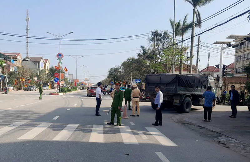 Hiện trường vụ tai nạn khiến 1 người tử vong - Ảnh: V.Đ.