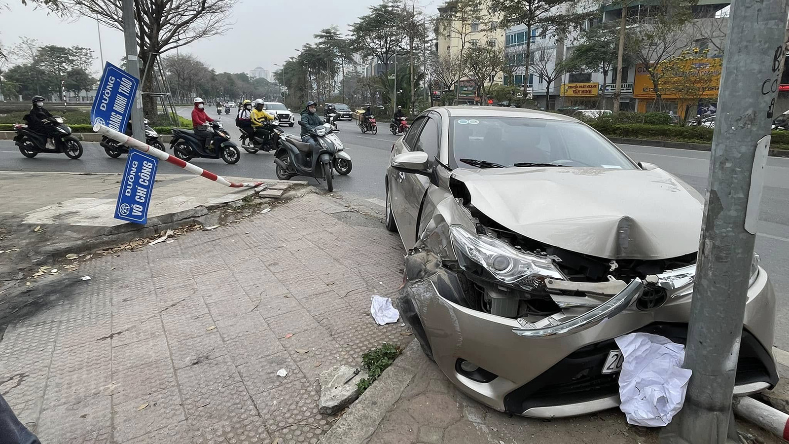 Trục lợi bảo hiểm từ vết xước nhỏ: Có qua mắt được giám định viên?- Ảnh 1.