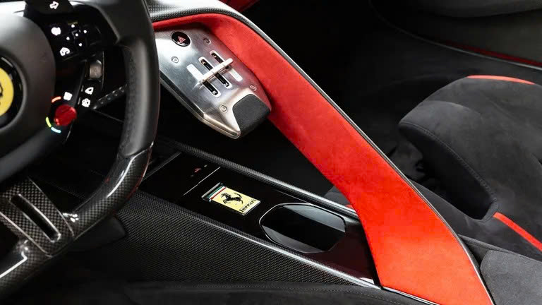 Ferrari 849 Testarossa - siêu xe hybrid hơn 1.000 mã lực- Ảnh 7.