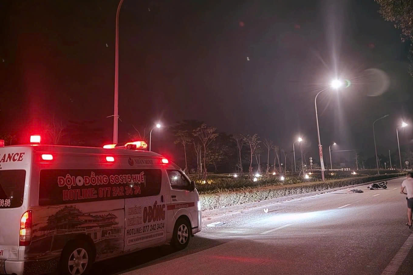 Học sinh đi xe máy gây tai nạn, ai chịu trách nhiệm?- Ảnh 1.
